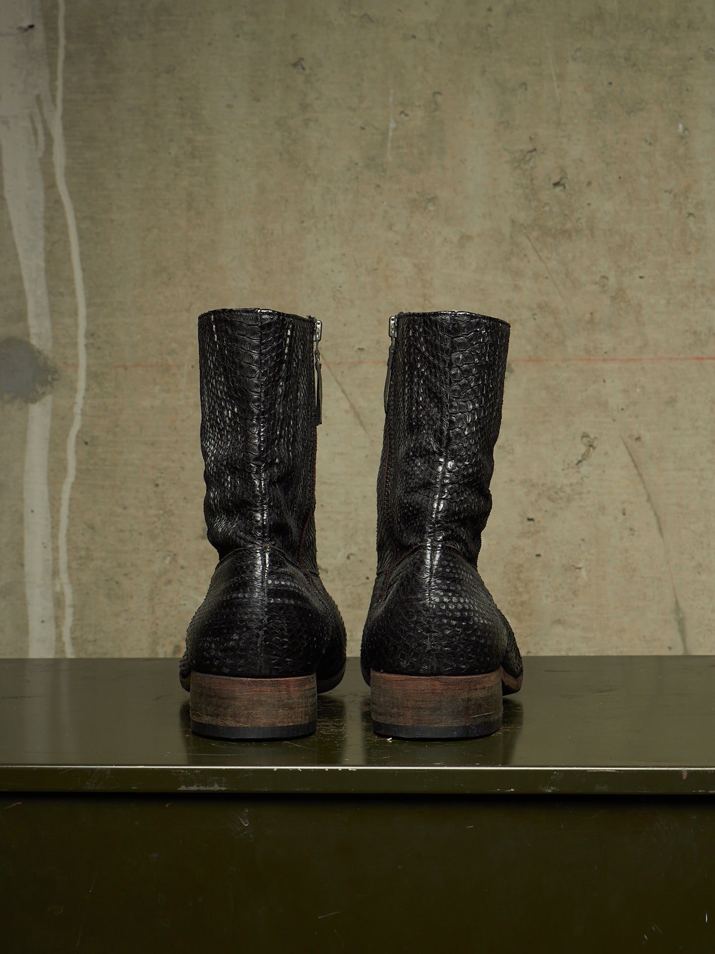 Carpe Diem Ealry 00s Striped Snakeskin Leather Side Zip Boots