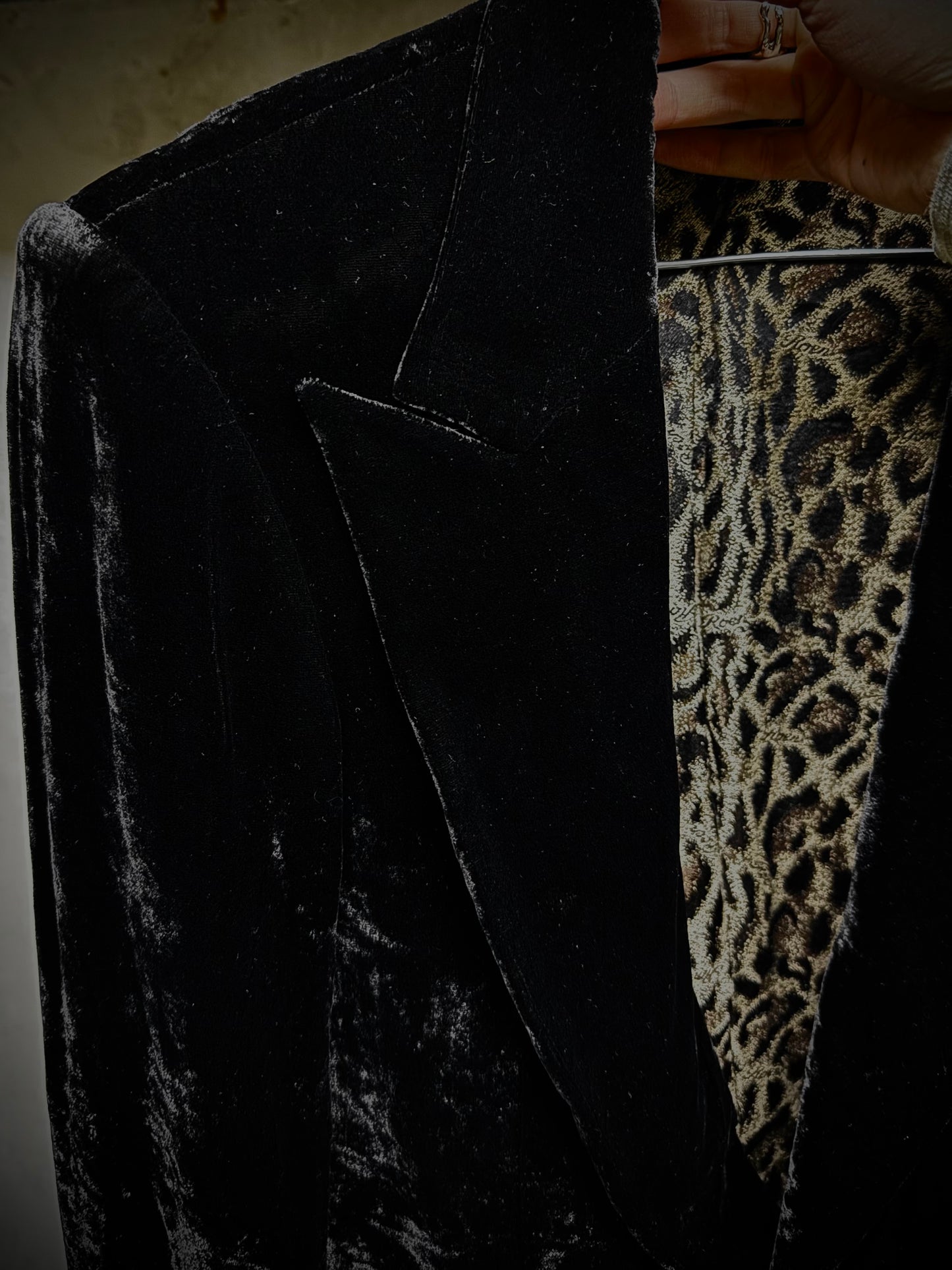 roen by Hiromu Takahara Early 00s Swarovski Crystal Stud Crushed Velvet Blazer detail | DRIEW GARMENTS