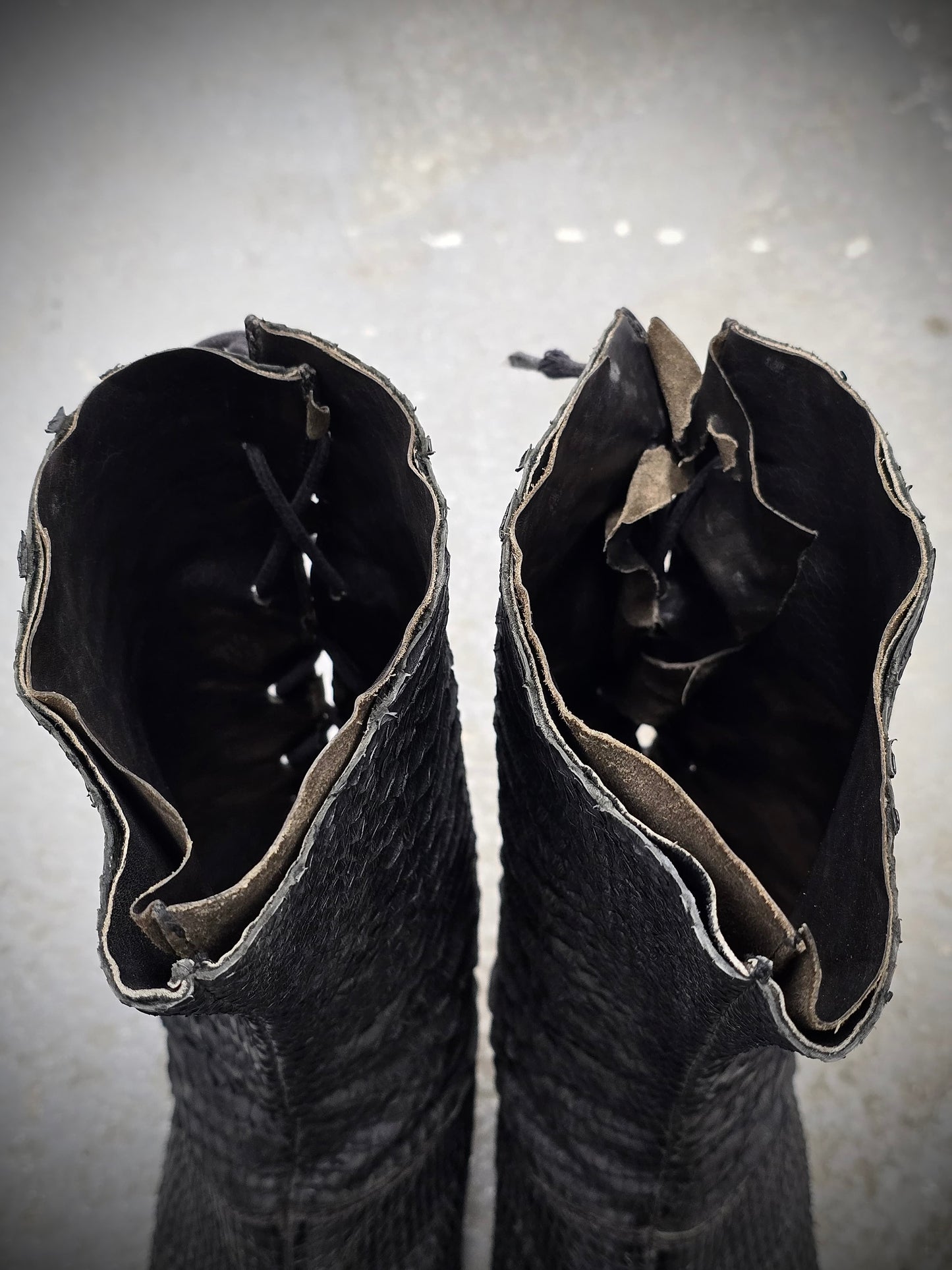 Carpe Diem Early 00s Charcoal Grey Python Skin Back-Lace Boots