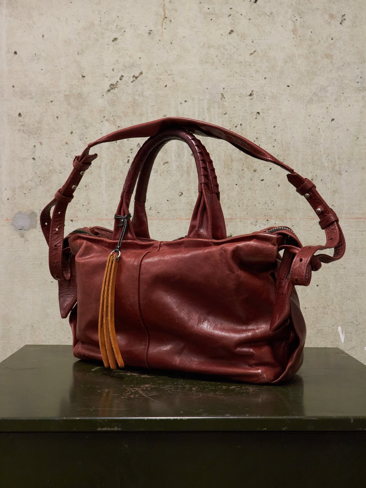cornelian taurus by daisuke iwanaga AW10 Mini Bordeaux Veil Handle Horse Leather Bag
