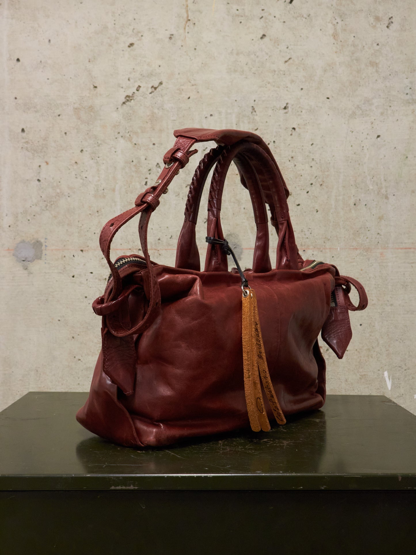 cornelian taurus by daisuke iwanaga AW10 Mini Bordeaux Veil Handle Horse Leather Bag