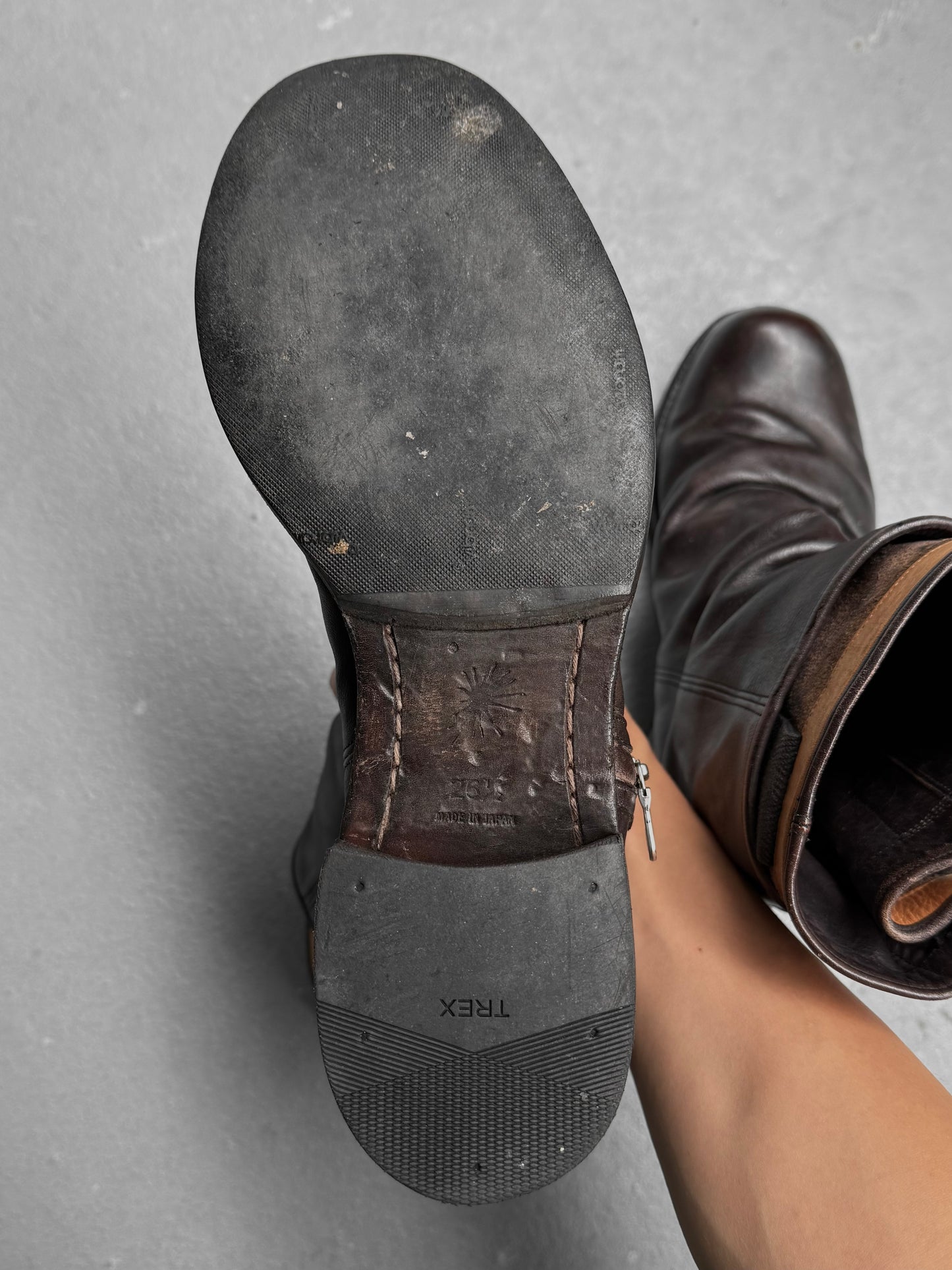 MiharaYasuhiro AW09 Brown Layered Leather Engineer Boots