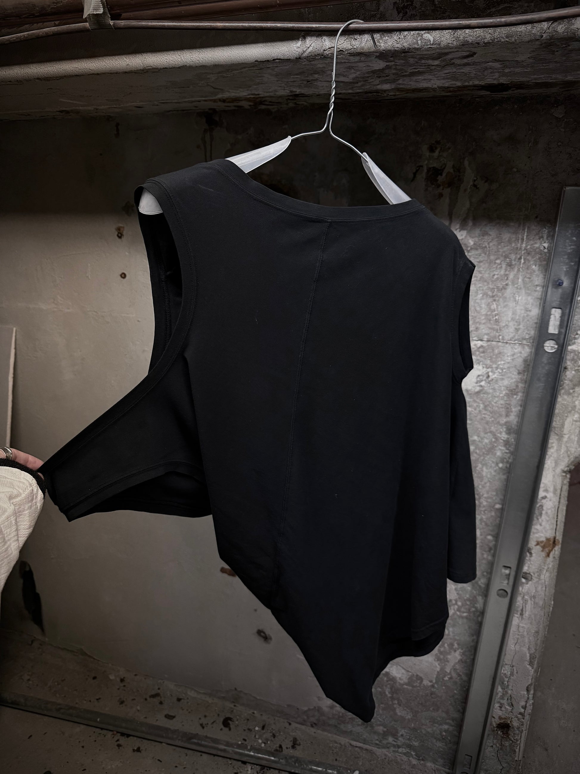 Alexandre Plokhov 2010s Three-way Diagonal Seam Long Tank Top detail | DRIEW GARMENTS