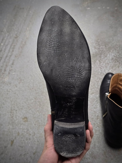 Reinhard Plank Side Zip Cow Leather Western Boots detail | DRIEW GARMENTS