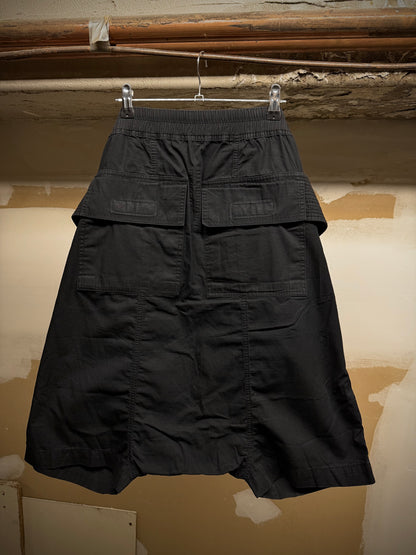 Rick Owens DRKSHDW SS19 "BABEL" Rip Stop Creatch Drop-crotch Cargo Shorts detail | DRIEW GARMENTS