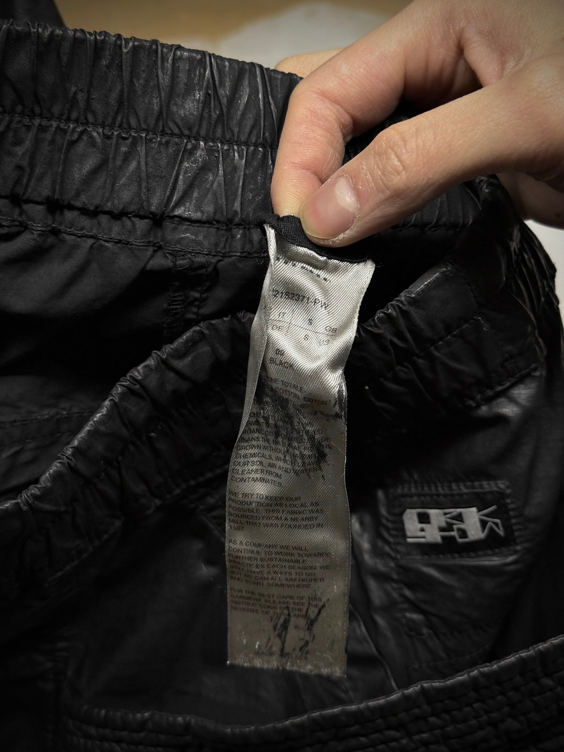 Rick Owens DRKSHDW SS21 "PHLEGETHON " Waxed Creatch Cargo Carpis Pants detail | DRIEW GARMENTS