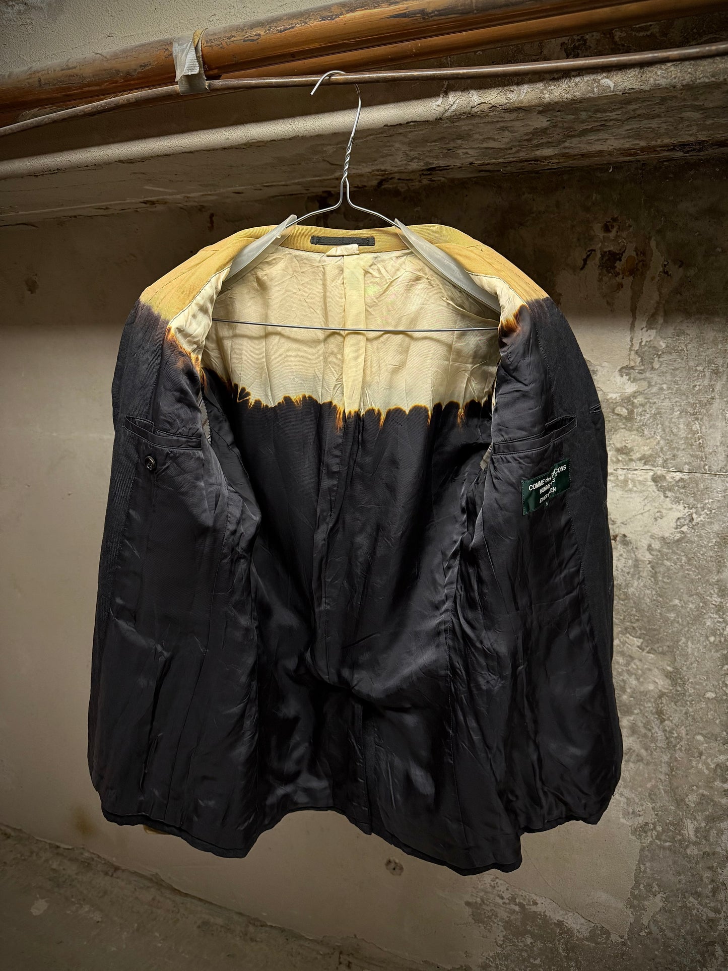 COMME des GARÇONS HOMME PLUS EVERGREEN AW08 Two Toned Bleached Wool Blazer detail | DRIEW GARMENTS