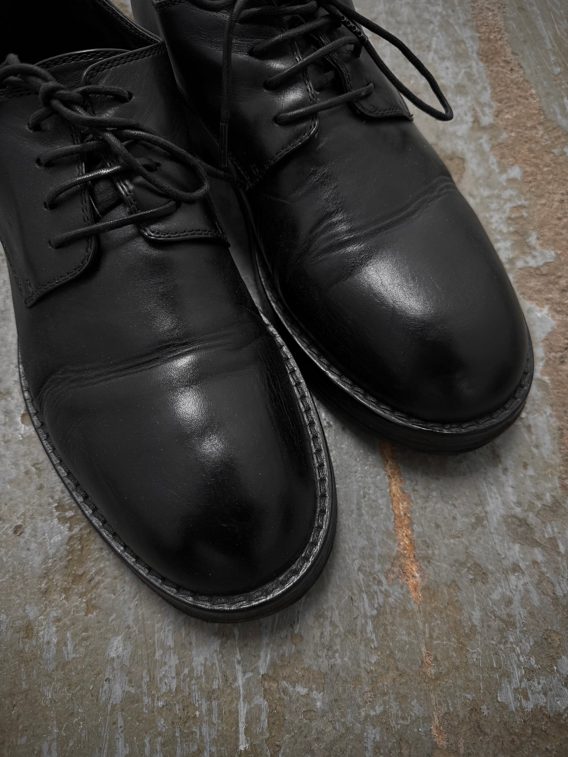 Ann Demeulemeester AW21 'Olivier' Cow Leather Derbies detail | DRIEW GARMENTS