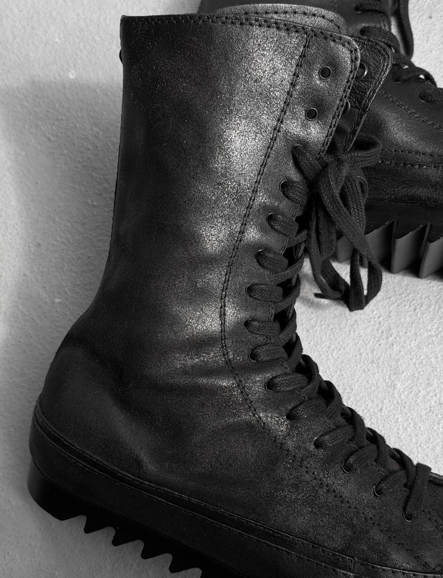 Julius_7 x SIVA AW06-07 “Fixed;” Rough-out Leather Laced Back-zip Hiking Boots