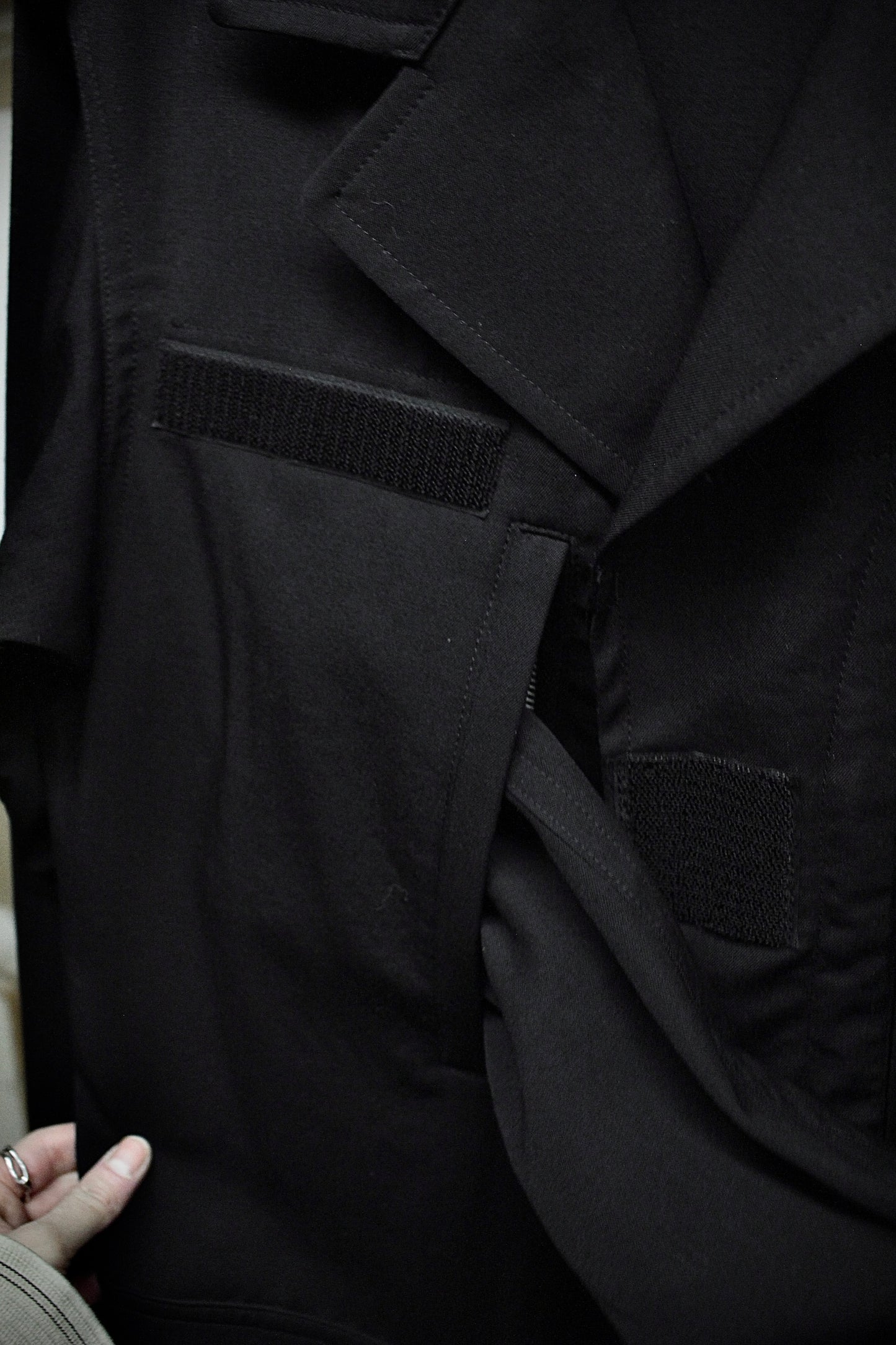 Yohji Yamamoto POUR HOMME AW16 Unlined Wool Gabardine Military Field Jacket detail | DRIEW GARMENTS