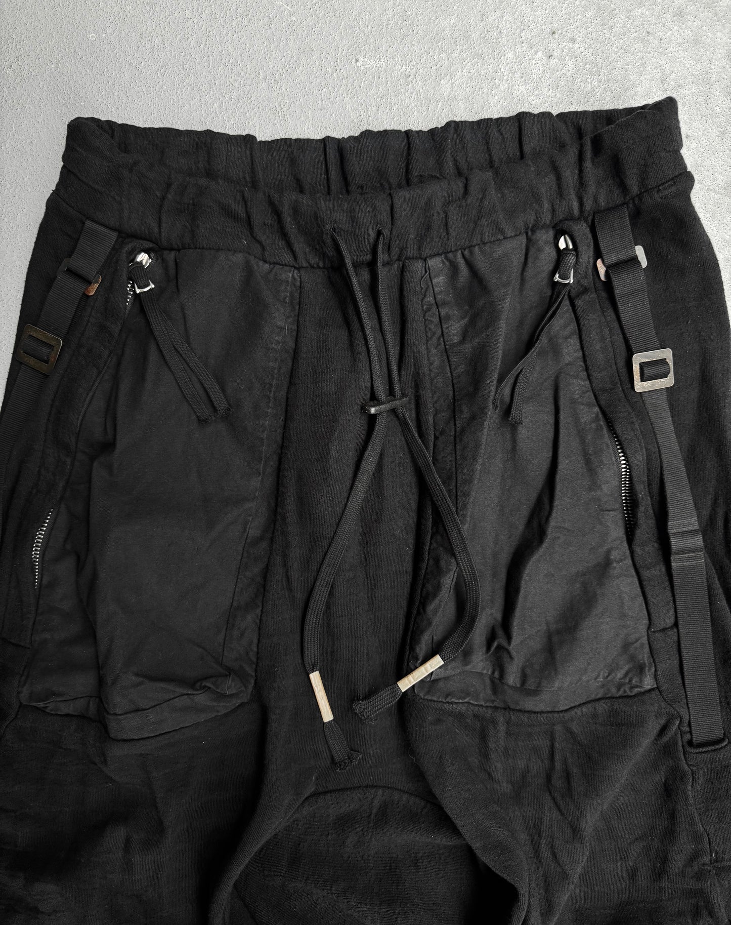 Boris Bidjan Saberi SS18 ‘P8-F0603M’ Object-dyed Adjustable Military Drop-crotch Shorts