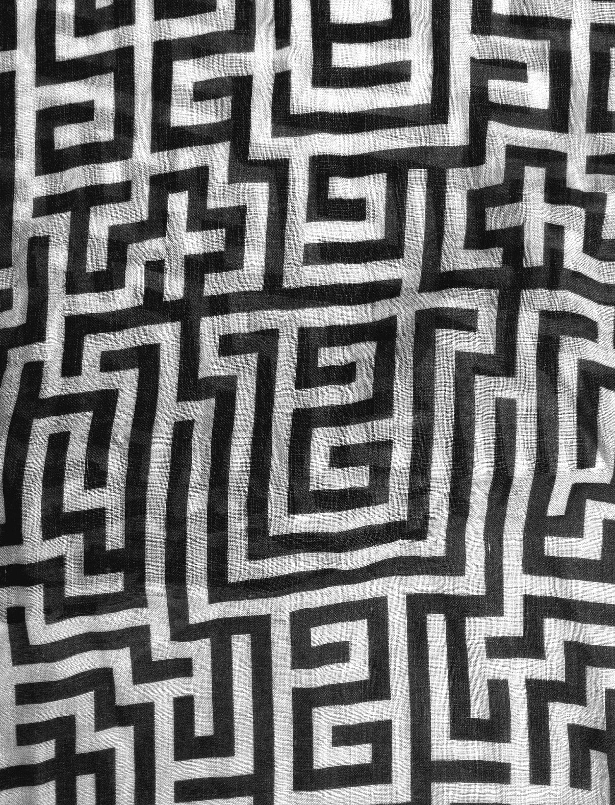 Gareth Pugh Early 00s Frayed Edge Maze Pattern Wool Scarf