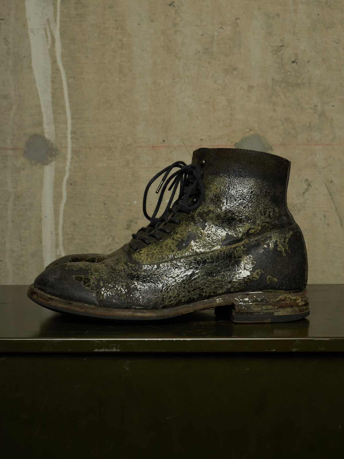 DEEPTI Collection °024-025 'F-081X CODOV-96' Crash Cordovan Leather Goodyear Oxonian Off-Cut Boots