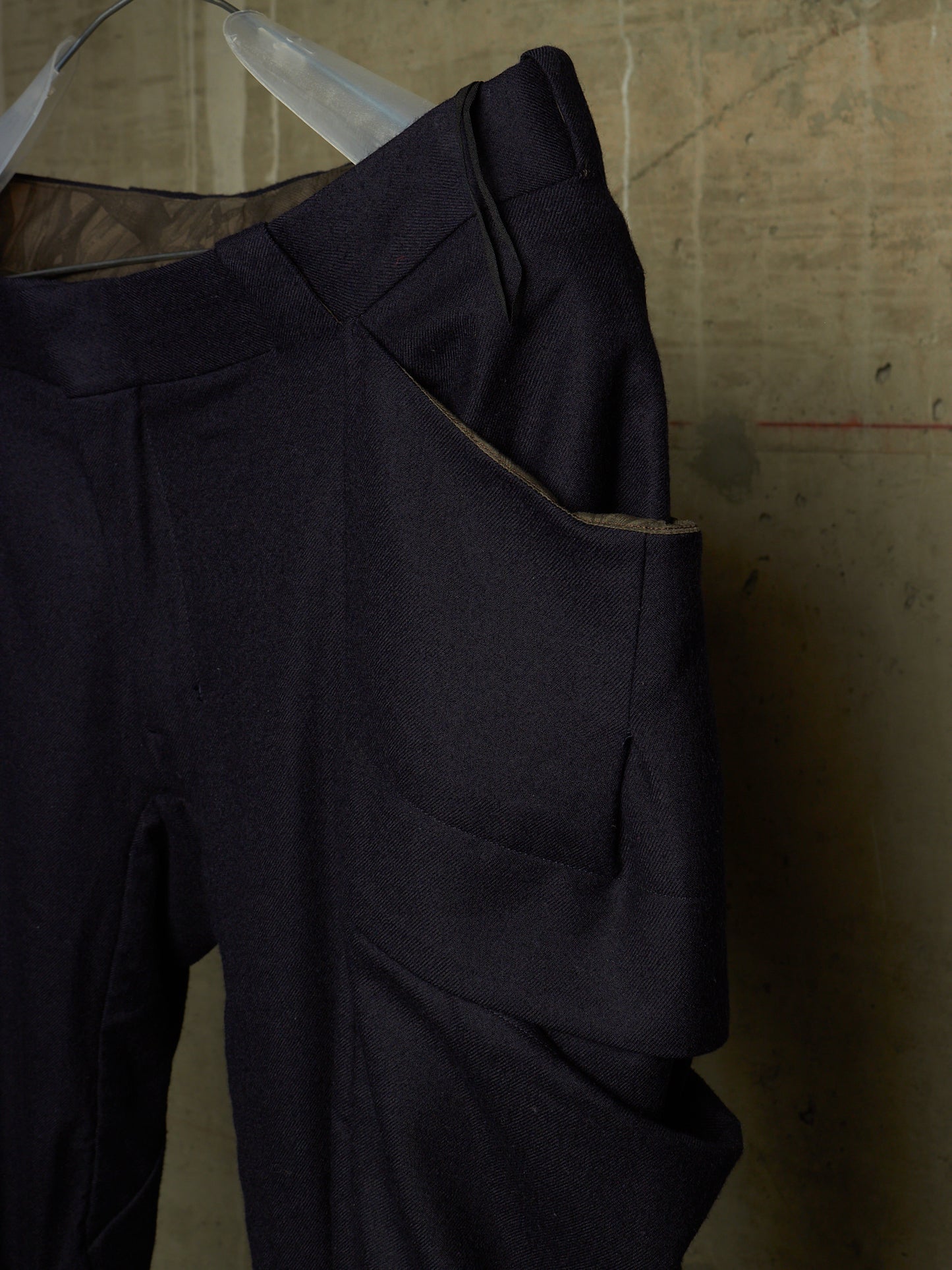 DEVOA 2010s Dark Navy Wool J-cut Cargos Pants