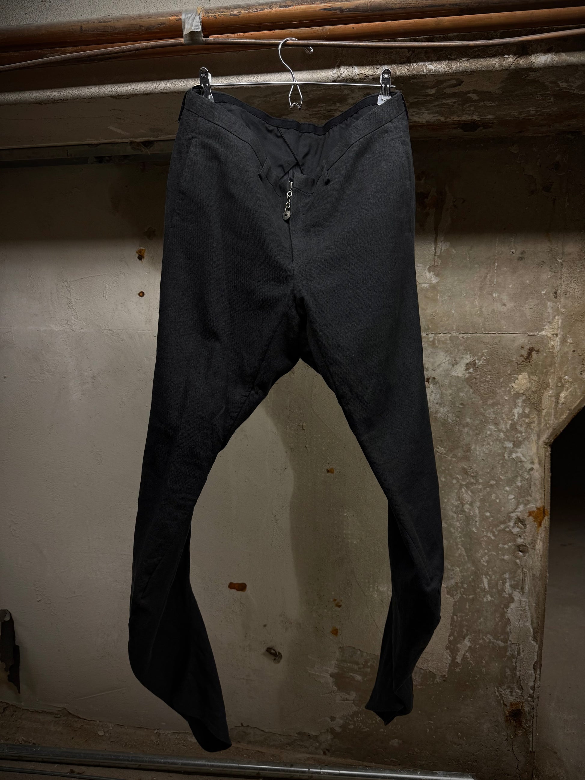 DEVOA SS24 Charcoal Grey Cotton Linen Twisted J-Cut Pants | Archive Fashion Toronto