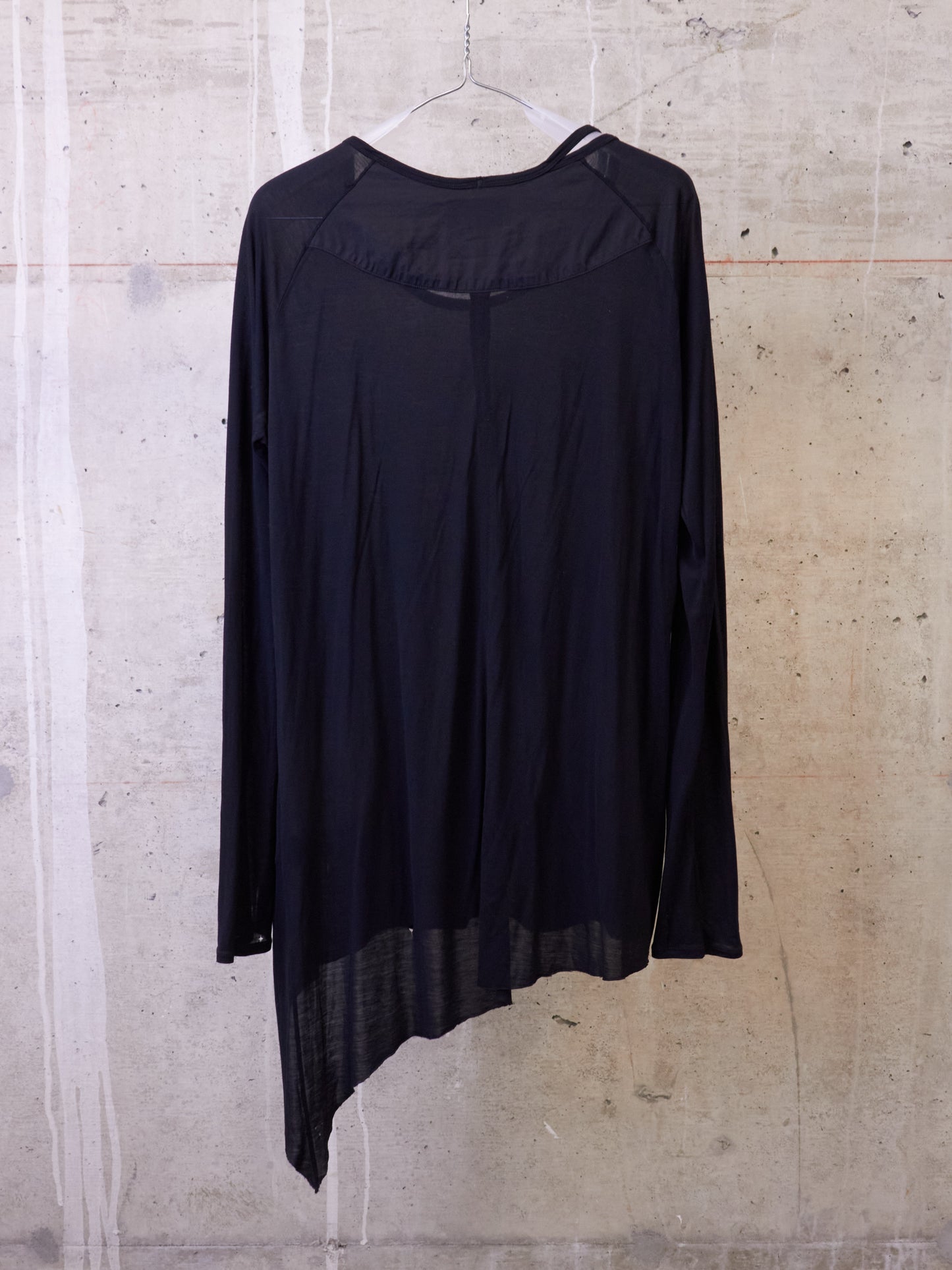 DIET BUTCHER SLIM SKIN 2010s Asymmetric Hem Distressed Raglan Long-sleeves