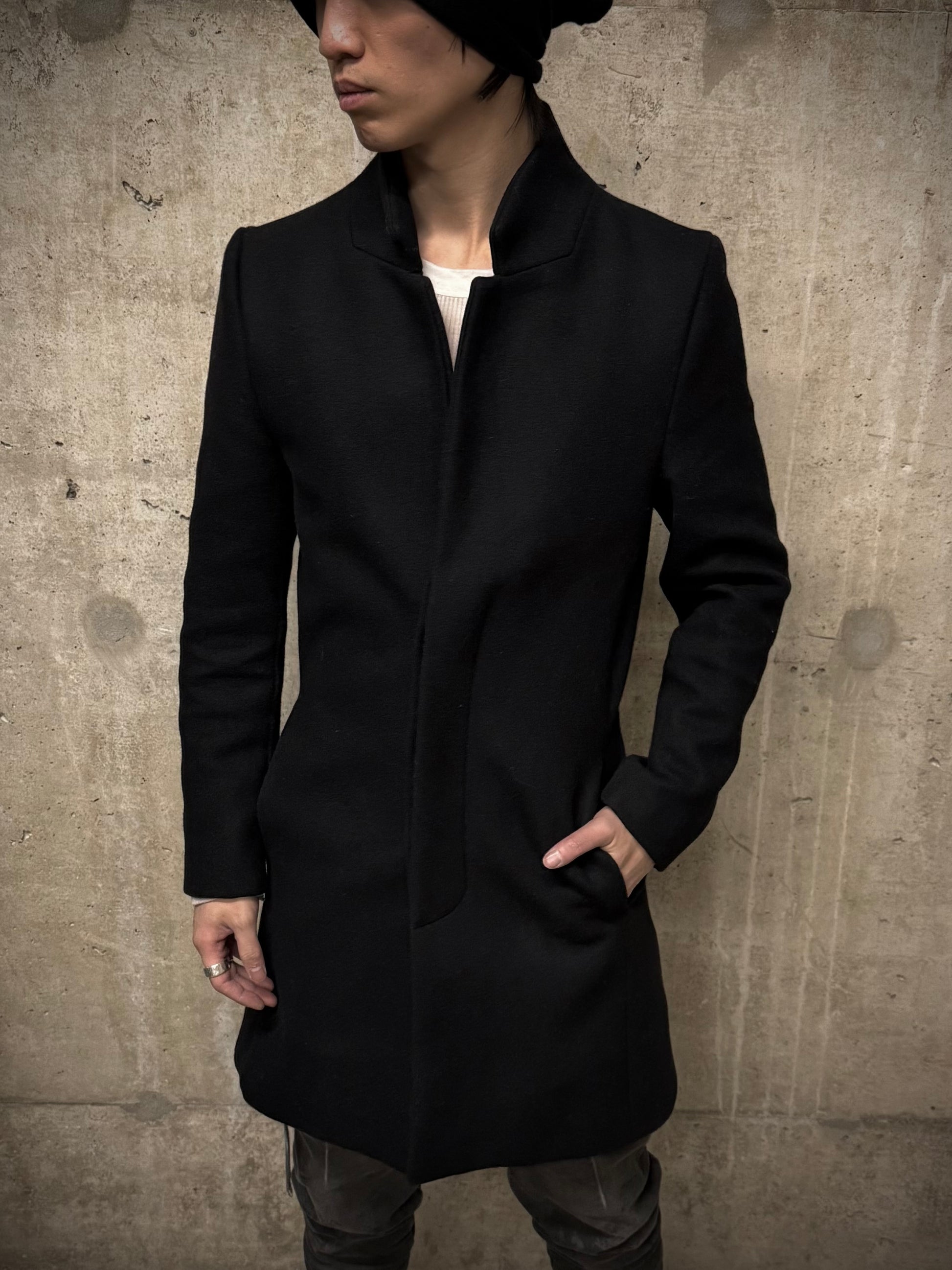 Attachment by Kazuyuki Kumagai Tailored Wool Short Coat detail | DRIEW GARMENTS