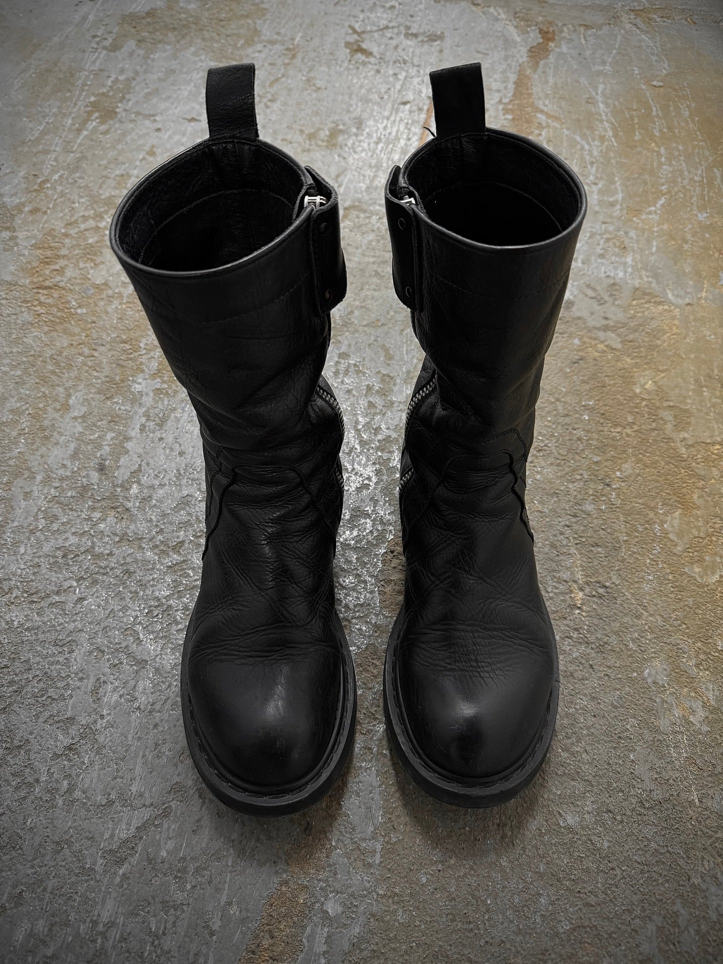 Rick Owens AW09 "CRUST" Side Zip Calf Leather Creeper Boots detail | DRIEW GARMENTS