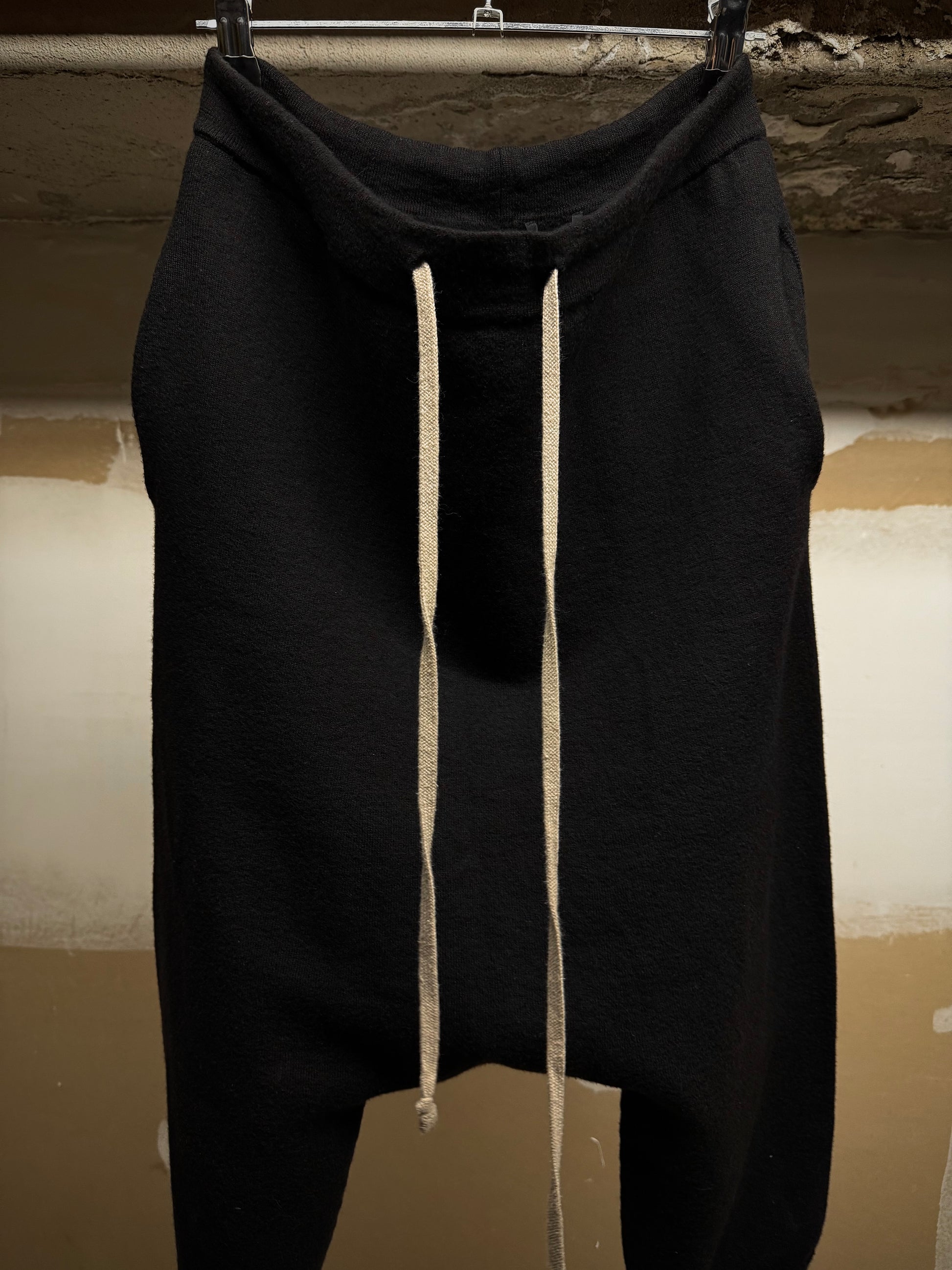 Rick Owens SS17 "WALRUS" Drop-crotch Virgin Wool Shorts detail | DRIEW GARMENTS