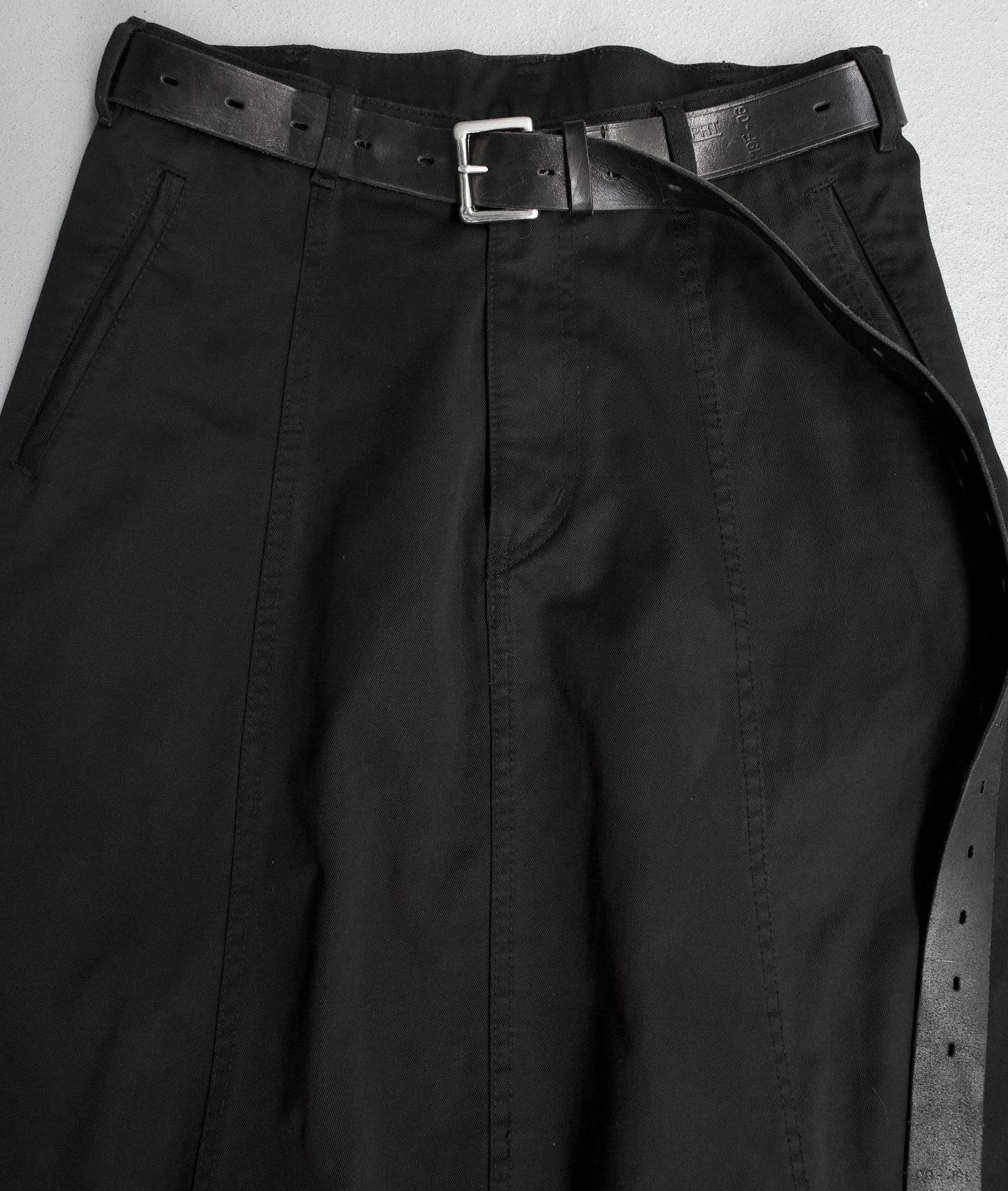 BLACK COMME des GARÇONS AW09 Cropped Drop-Crotch Denim