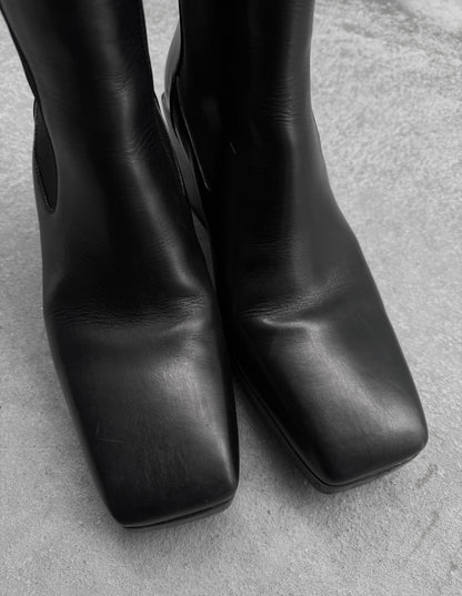 Rick Owens SS22 "FOGACHINE" Heeled Sliver Calf Leather Chelsea Boots detail | DRIEW GARMENTS