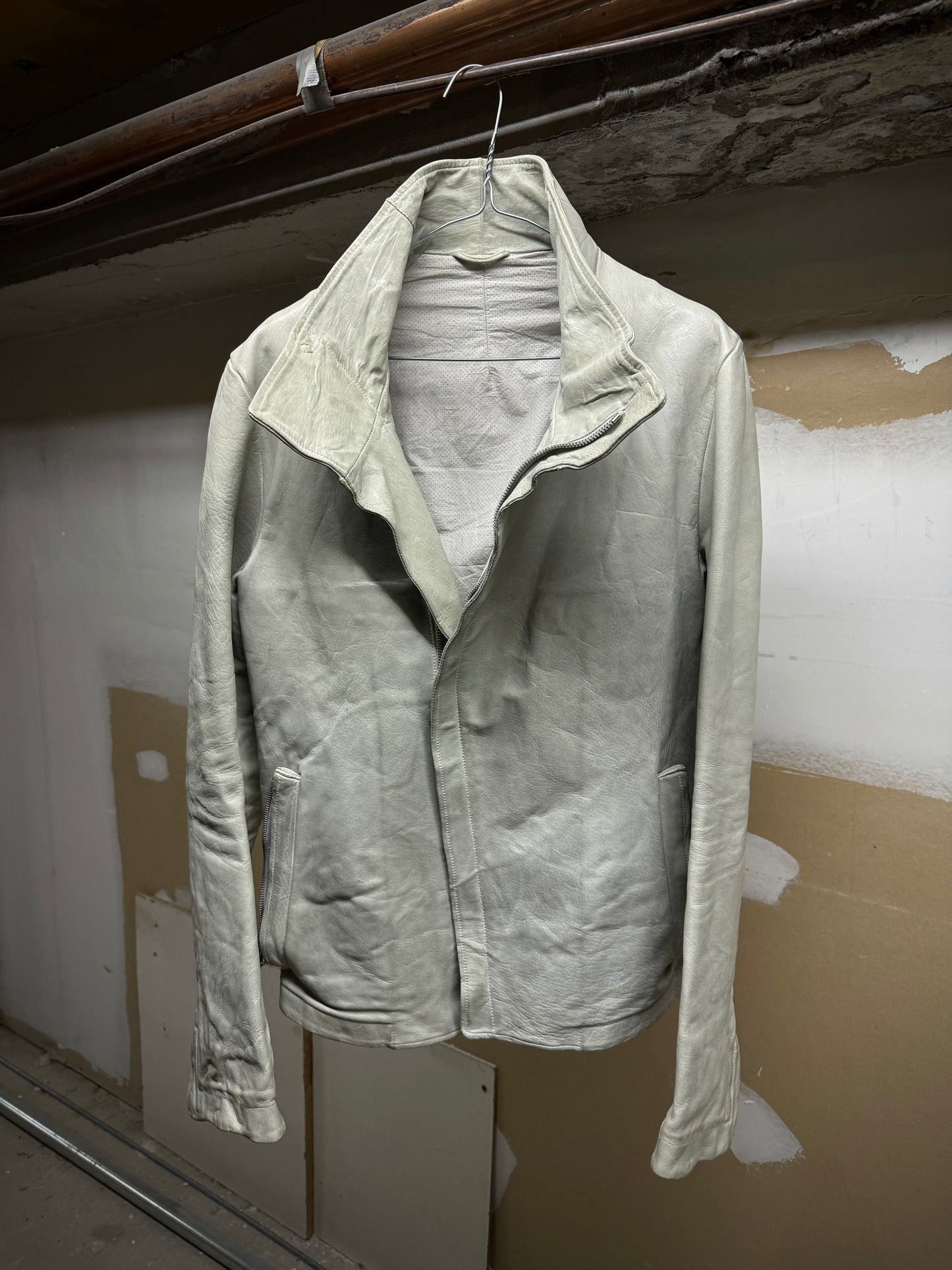 Carol Christian Poell 'LM/2599 BIAS-PTC/33' High Neck Bison Leather Jacket detail | DRIEW GARMENTS