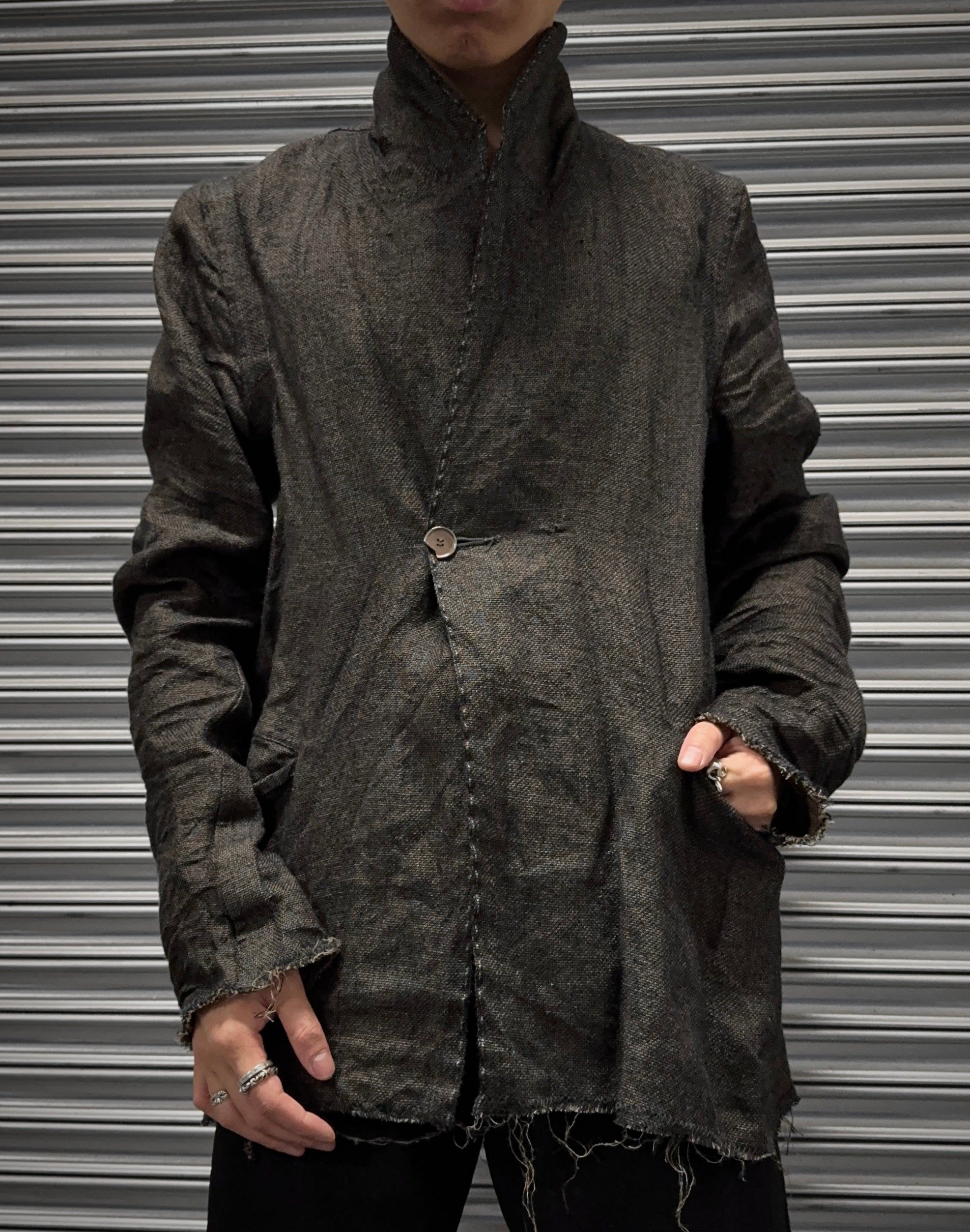 taichi murakami coin コート Taichi Murakami “Coin” Taped Seam Collarless Work Blazer – DRIEW