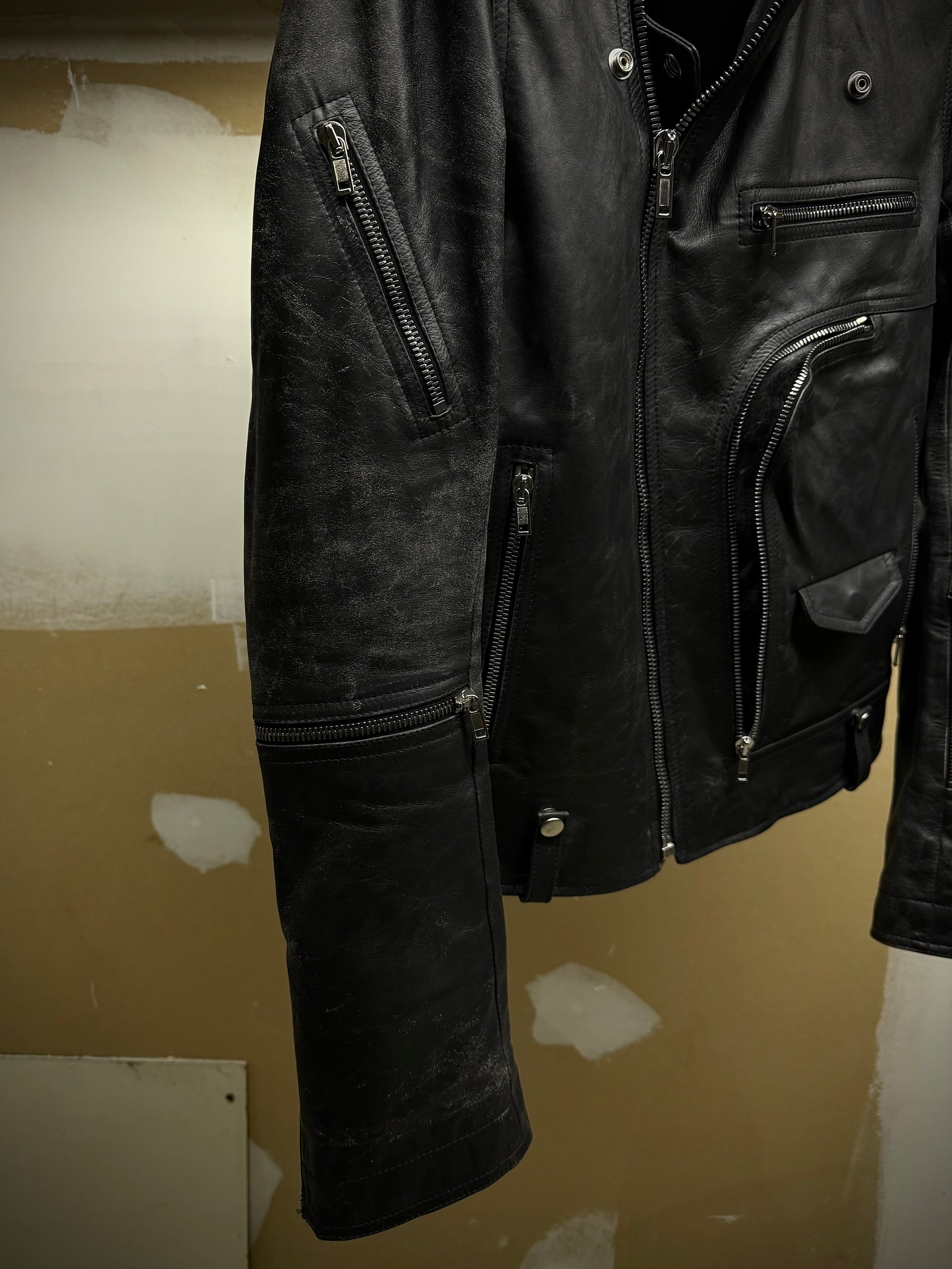 Rick Owens SS25 "HOLLYWOOD" Bauhaus Stooges Calf Leather Jacket detail | DRIEW GARMENTS