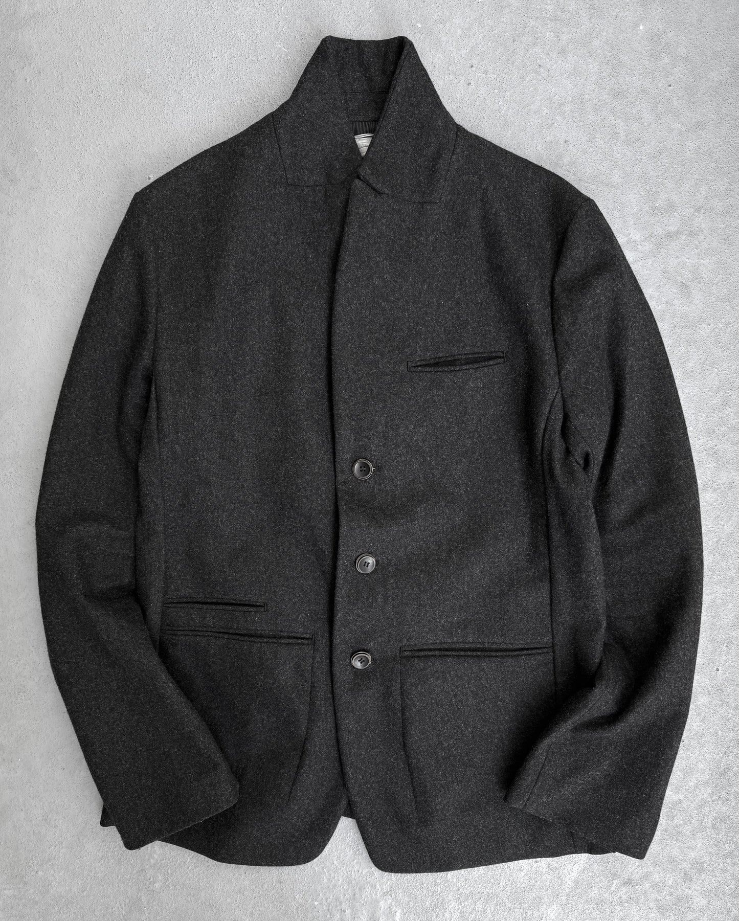 Individual Sentiments 'JK59-LW3' Three-button Notch Lapel Blazer