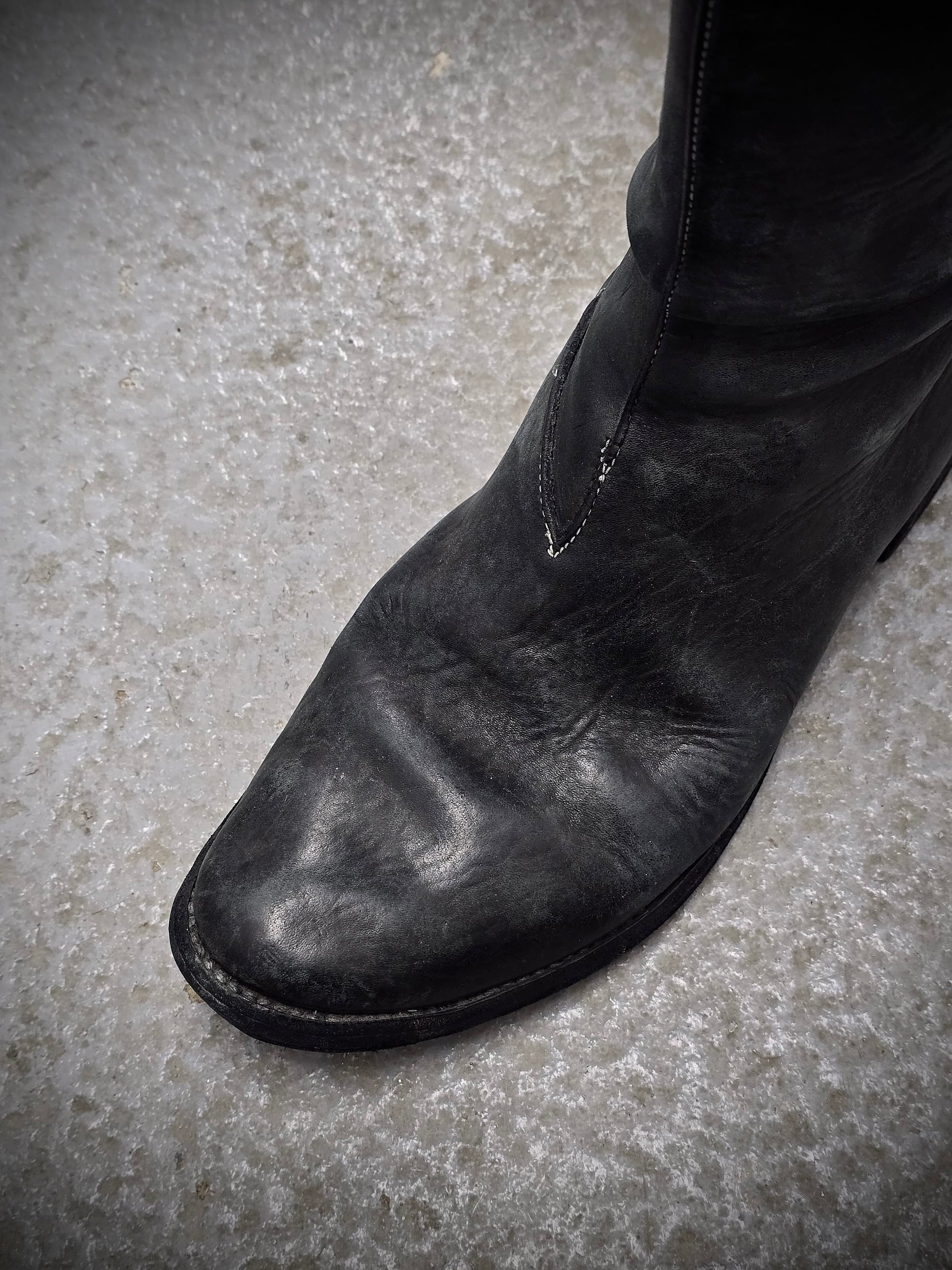 Carol Christian Poell 2009 MALE ‘AM/2521 SX CORS-PTC/12’ Object-dyed Horse Leather Lined Tornado Zip  detail | DRIEW GARMENTS