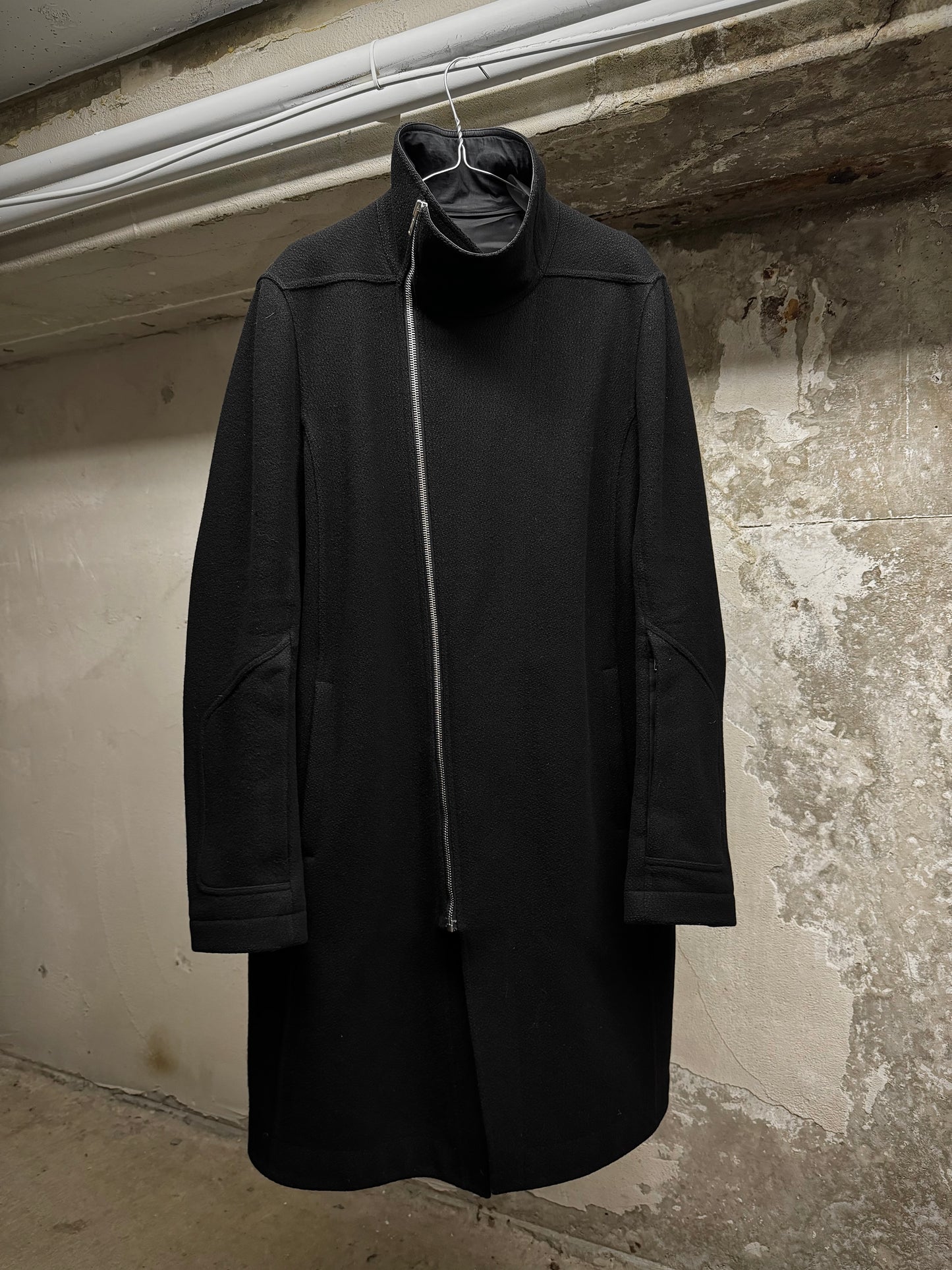 Rick Owens AW15 "SPHINX" Mollino Asymmetrical Front Zip Heavy Wool Coat | Archive Fashion Toronto