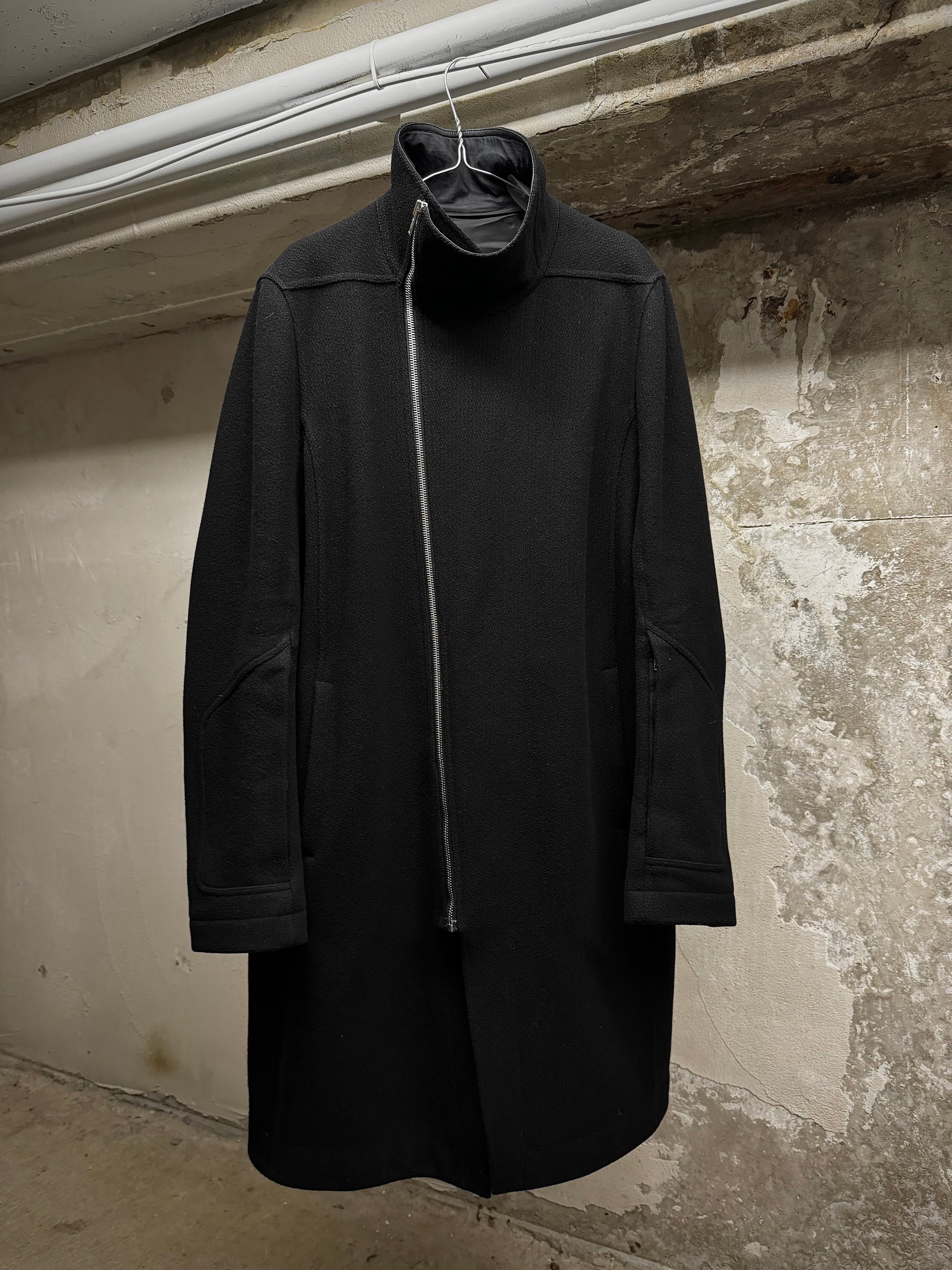 Rick Owens AW15 "SPHINX" Mollino Asymmetrical Front Zip Heavy Wool Coat | Archive Fashion Toronto