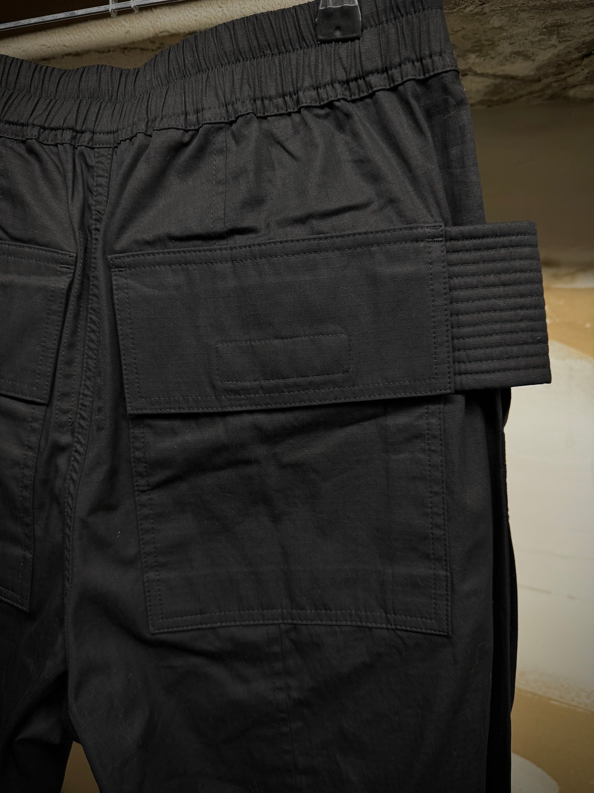 Rick Owens DRKSHDW SS19 "BABEL" Rip Stop Creatch Cargo Pants detail | DRIEW GARMENTS