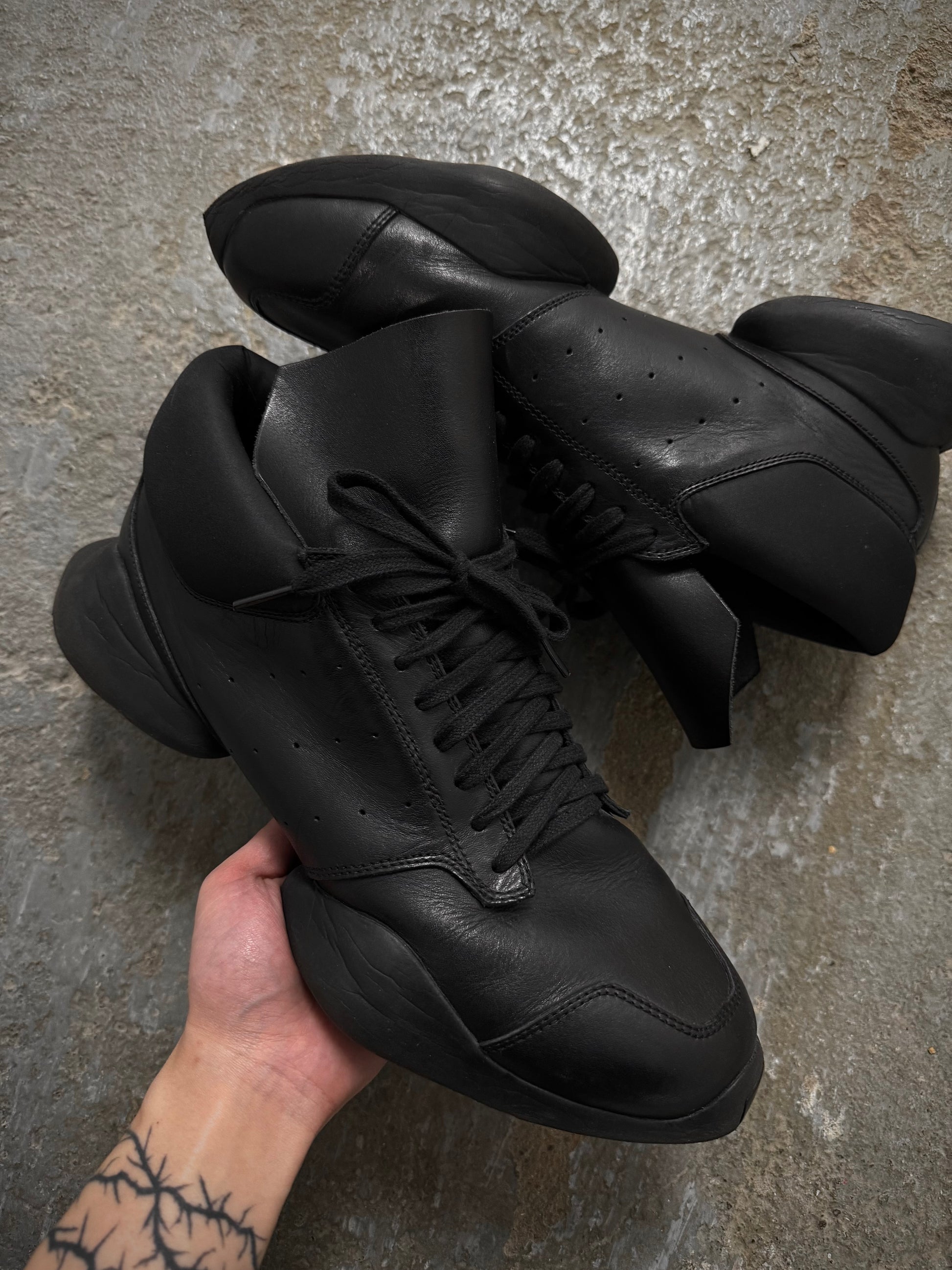 Rick Owens x Adidas SS14 “VICIOUS” 'RO RUNNER' Black Leather Sneakers detail | DRIEW GARMENTS