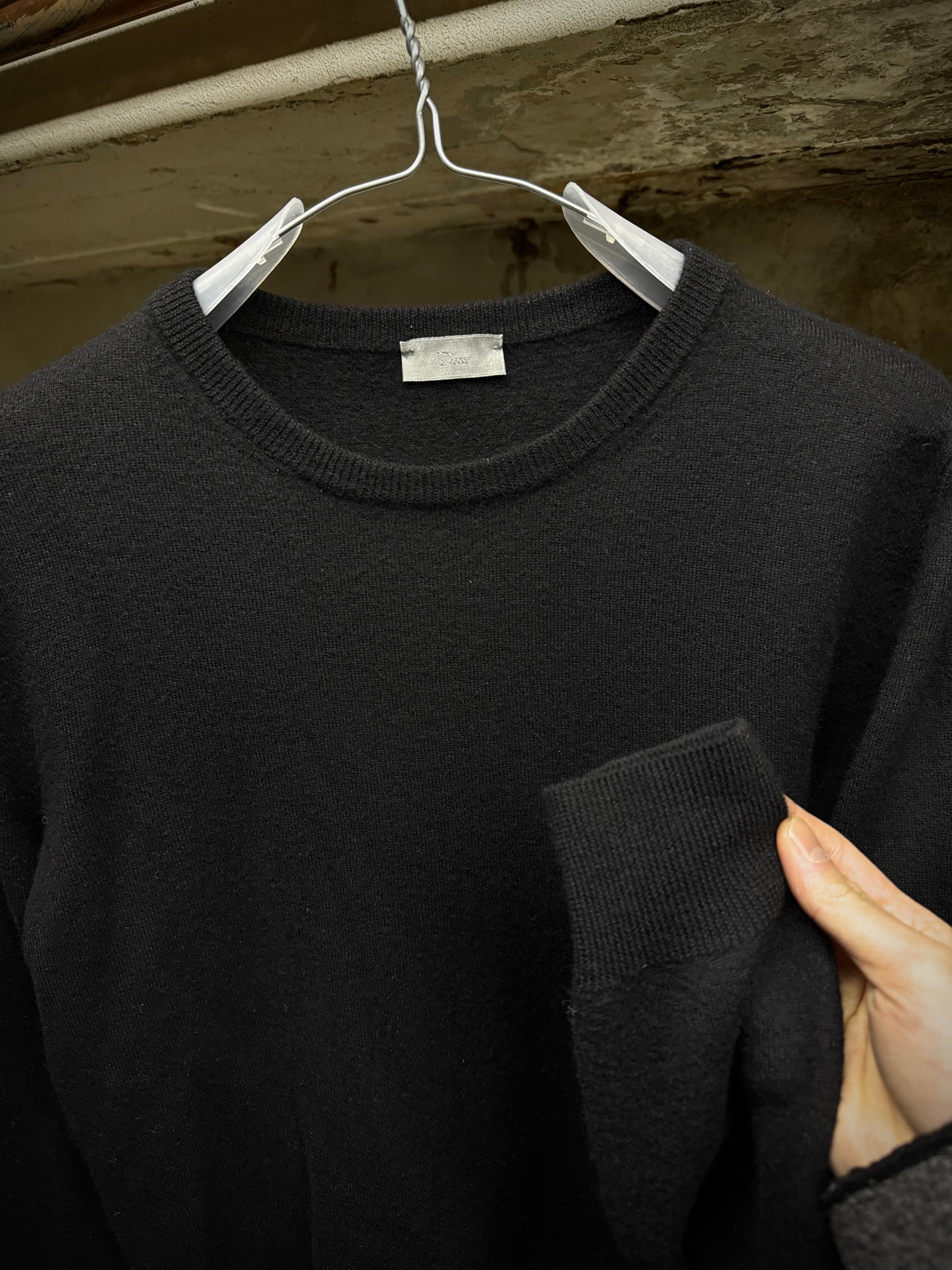 DIOR HOMME AW05-06 “IN THE MORNING” by Hedi Slimane Cashmere Crewneck Sweater detail | DRIEW GARMENTS