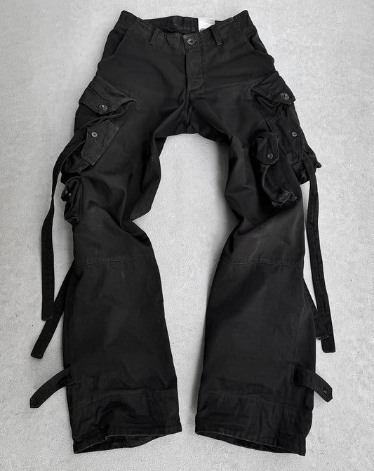 Julius_7 SS11 “Chaos; Ontological Anarchism” Shapeshifting Bondage Black Gas Mask Cargo Pants