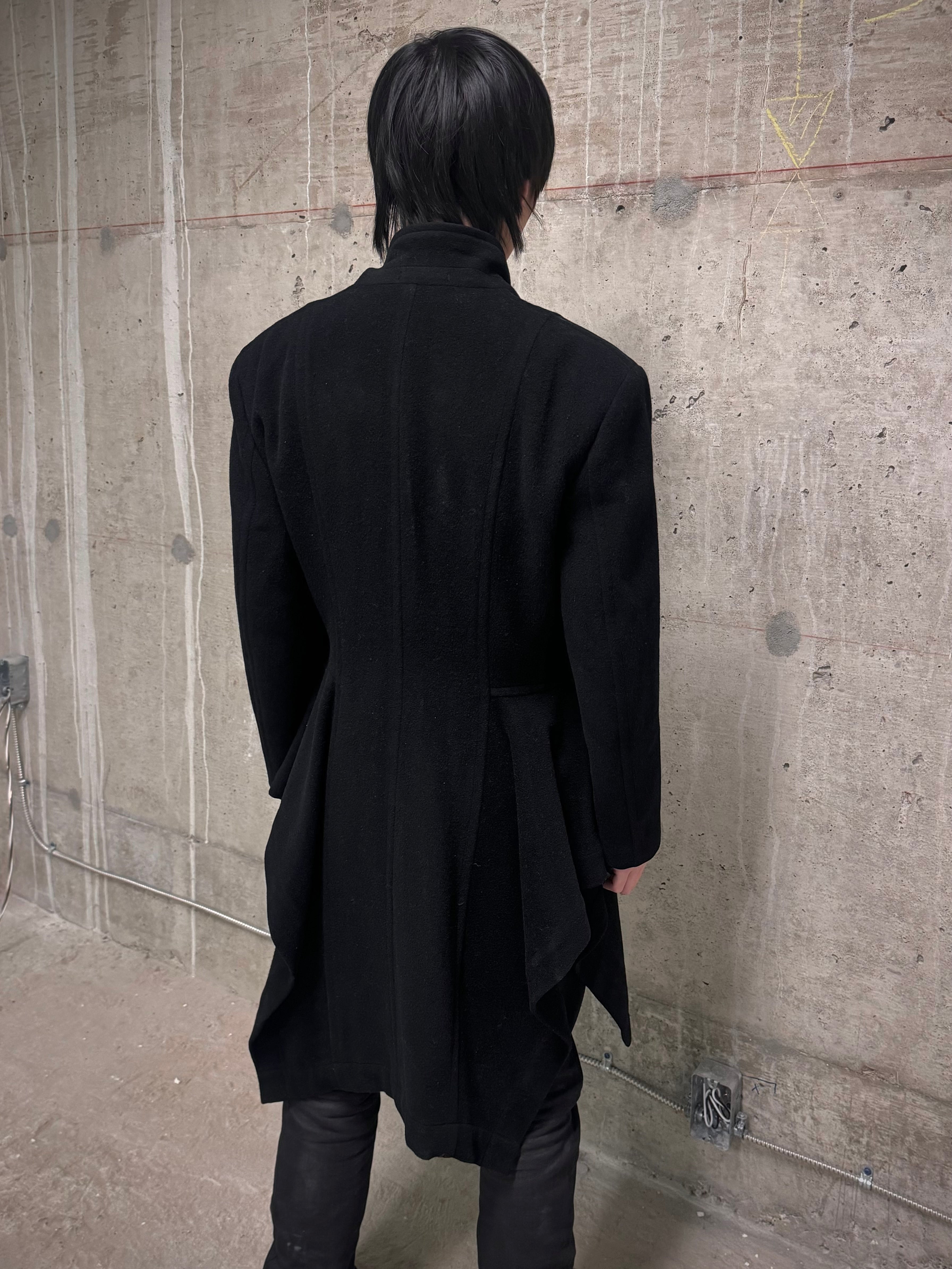 COMME des GARÇONS 80s Asymmetric Wool Tailcoat | Archive – DRIEW