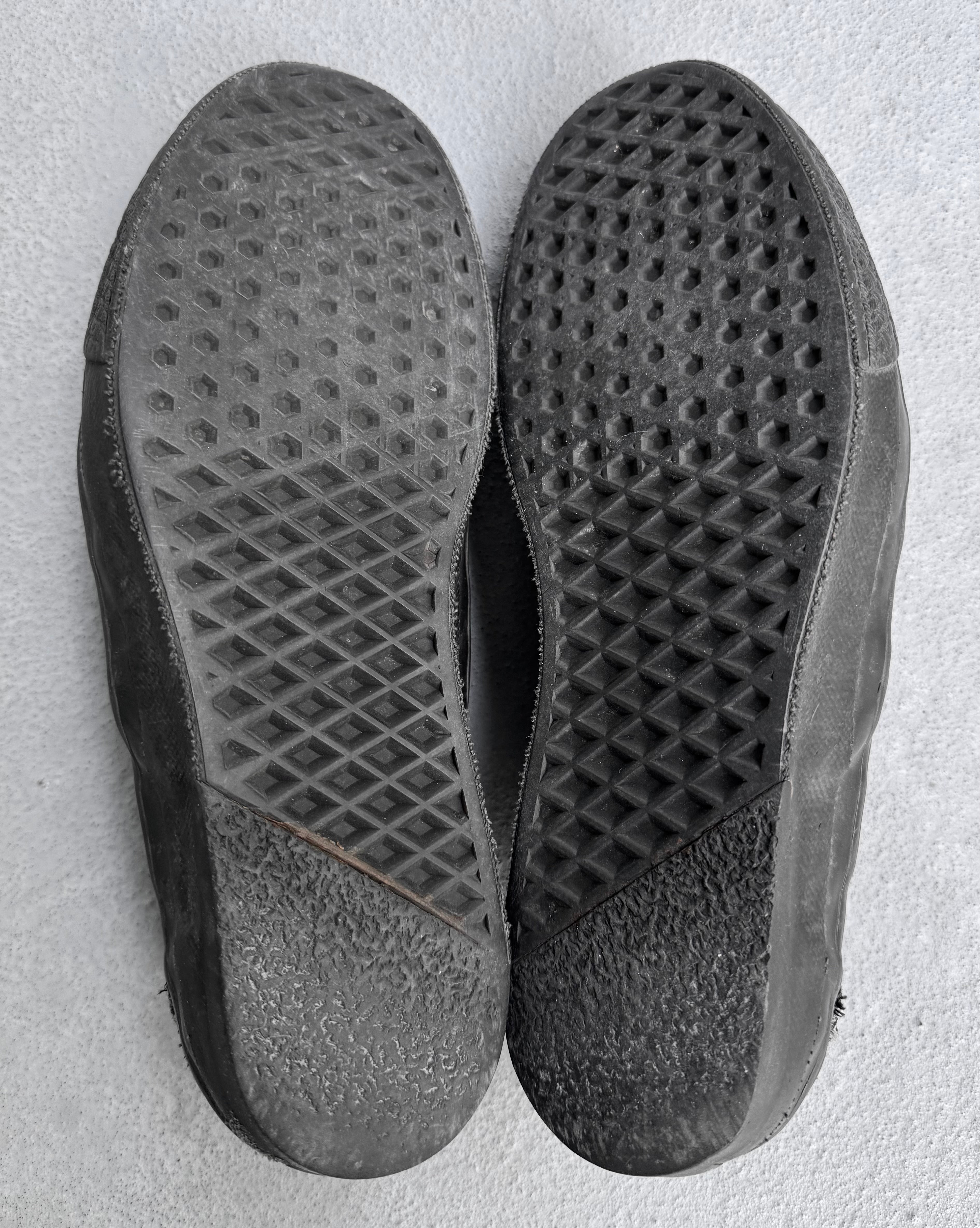 Number (N)ine AW03 m SickVans' Slip-on Sneakers | DRIEW