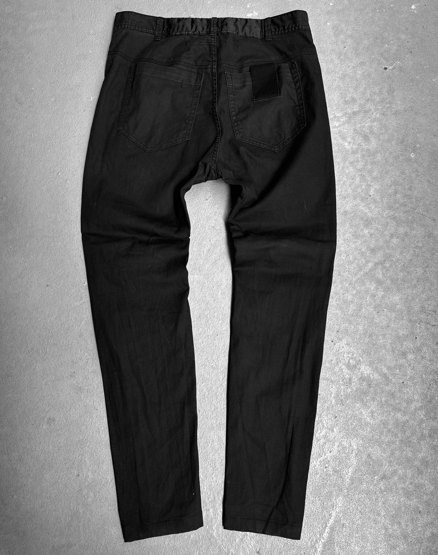 Julius_7 SS16 “sefiroth;” Knee Panel Skinny Pants