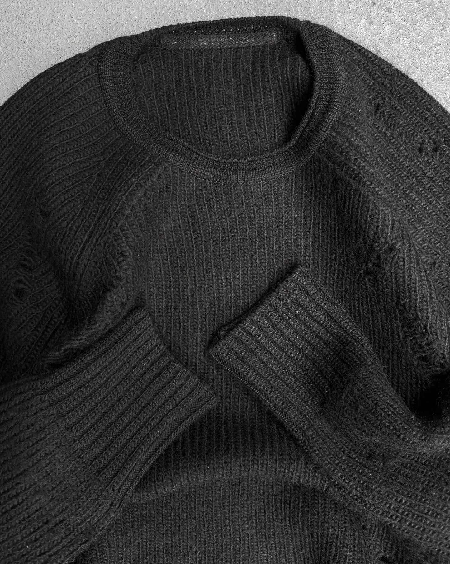 Julius_7 AW18-19 “ISDN;” Distressed Roving Wool Knit Sweater