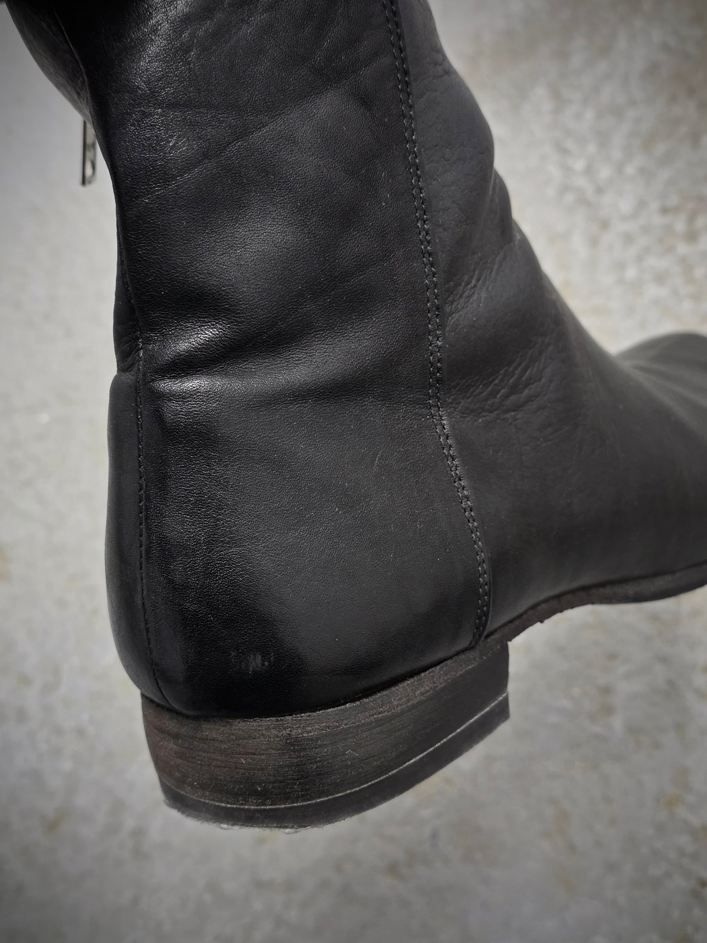Reinhard Plank Side Zip Cow Leather Western Boots detail | DRIEW GARMENTS