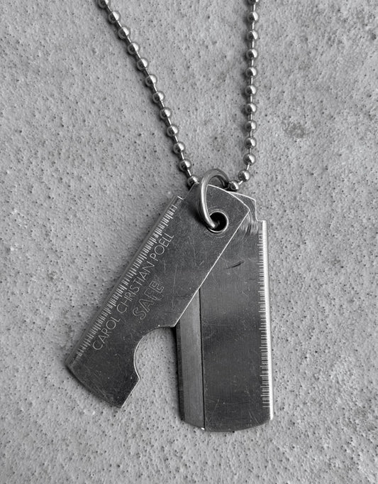 Carol Christian Poell SS05 “SAFE” MM/1914 Razor Blade Necklace