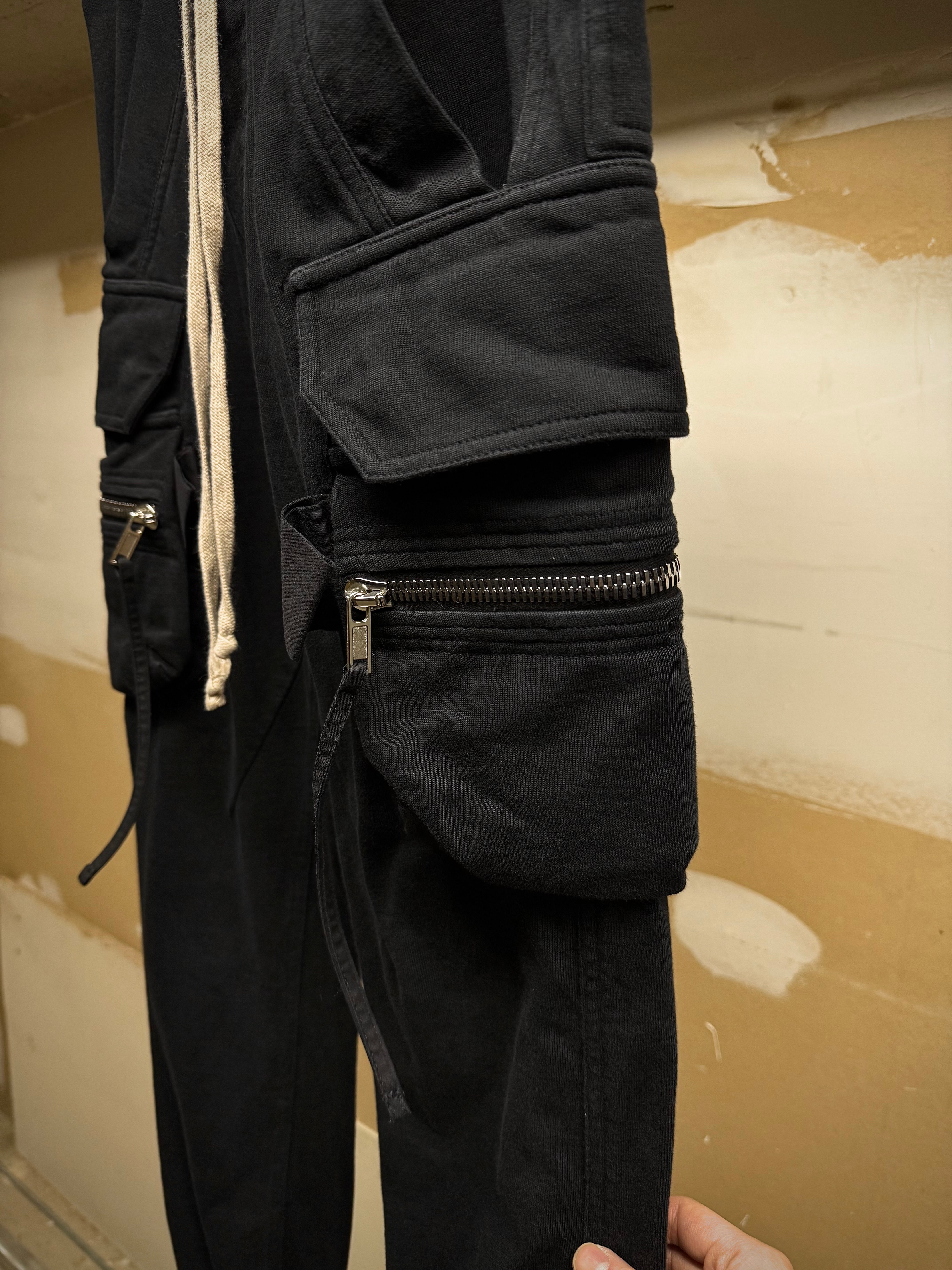 Rick Owens SS17 WALRUS Cargo Joggers | Black Cotton – DRIEW
