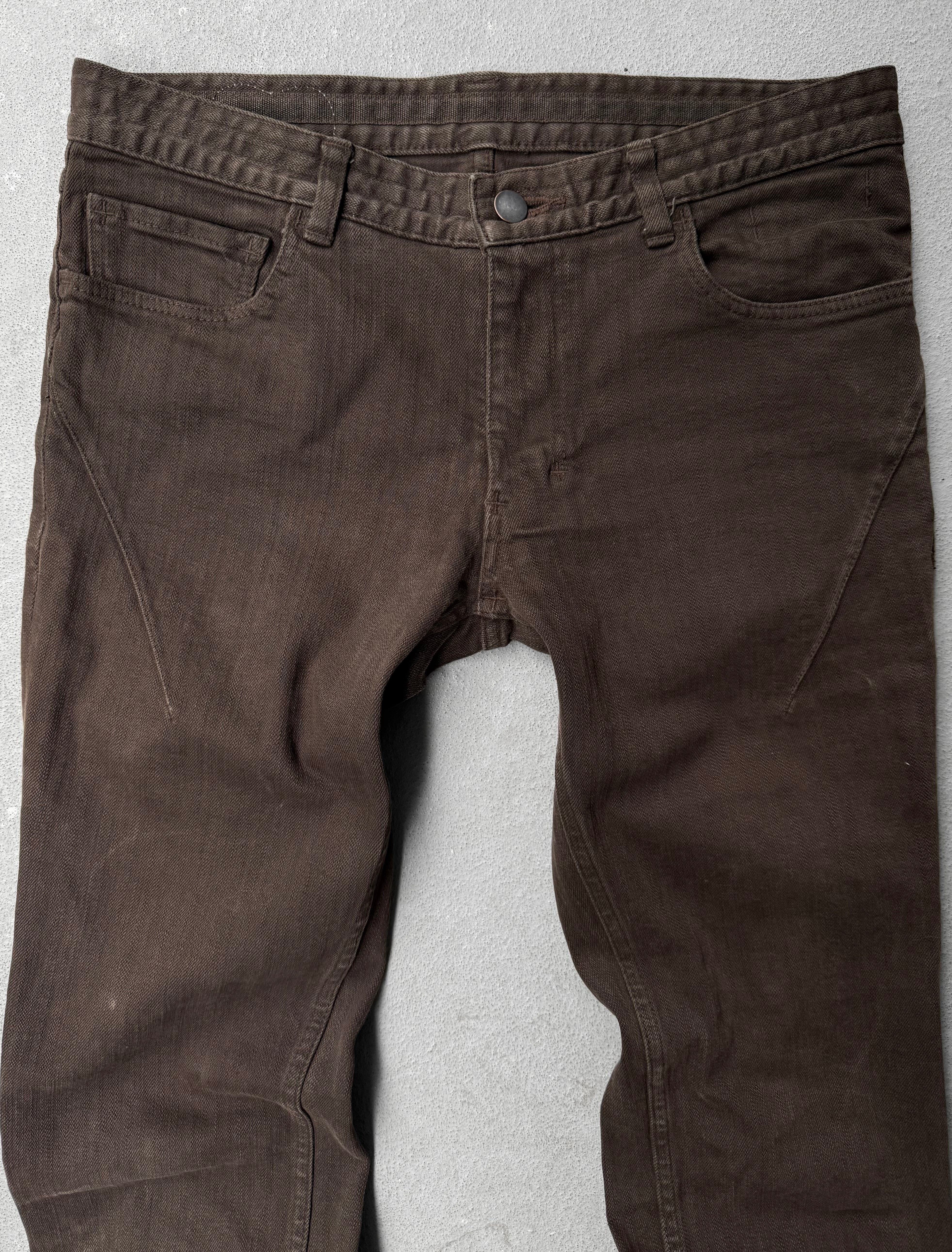 FFFED2D4-5DA0-44B2-957F-