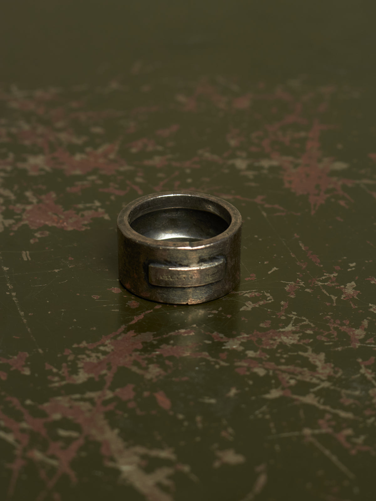 GOTI Oxidized .925 Silver Round Signet Ring