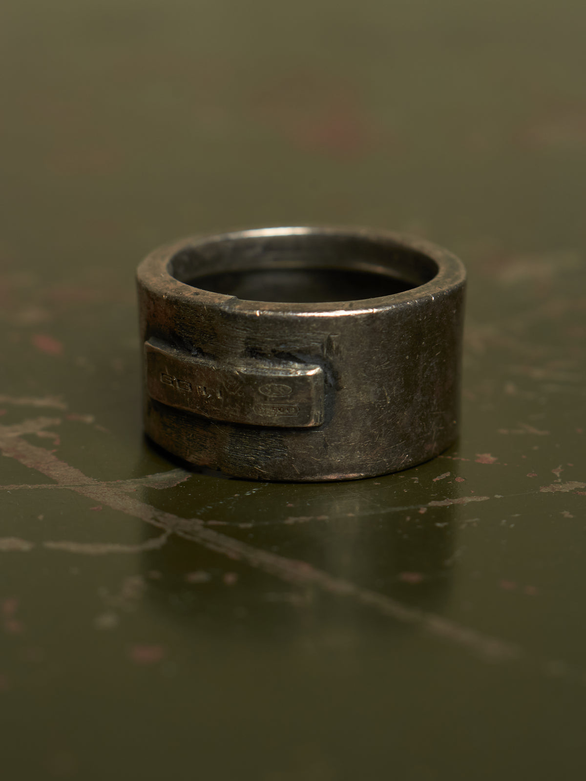 GOTI Oxidized .925 Silver Round Signet Ring