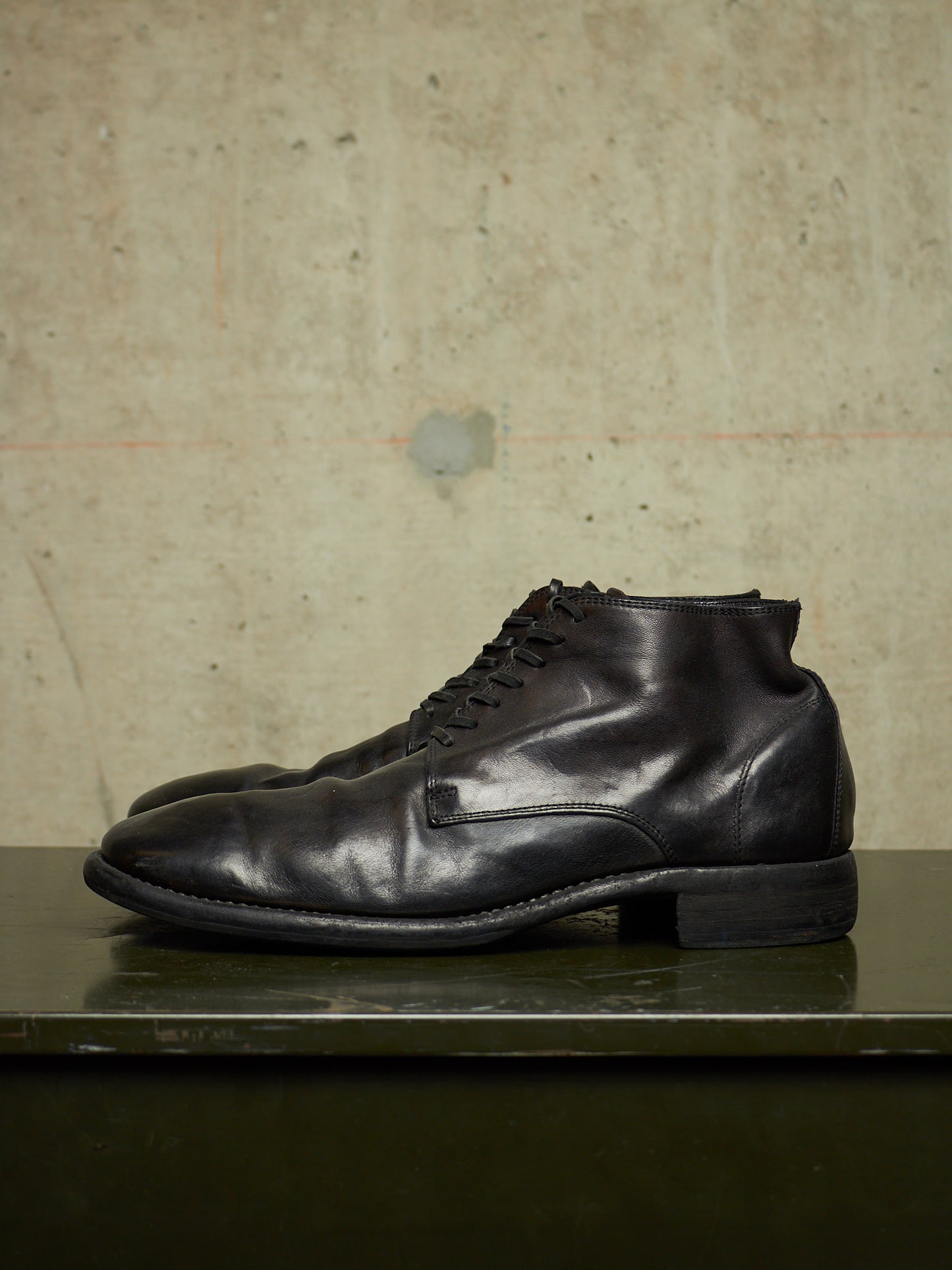 GUIDI '994' Black Full-grain Horse Leather Desert Ankle Boots