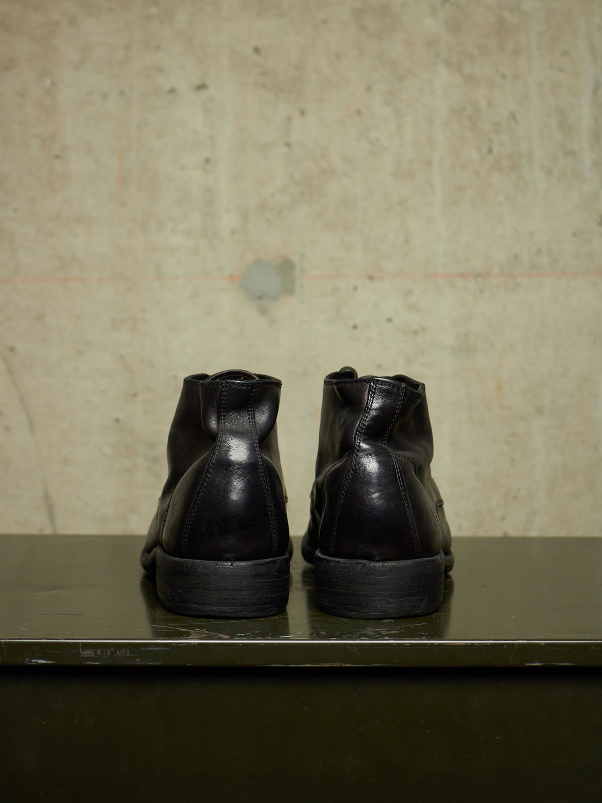 GUIDI '994' Black Full-grain Horse Leather Desert Ankle Boots