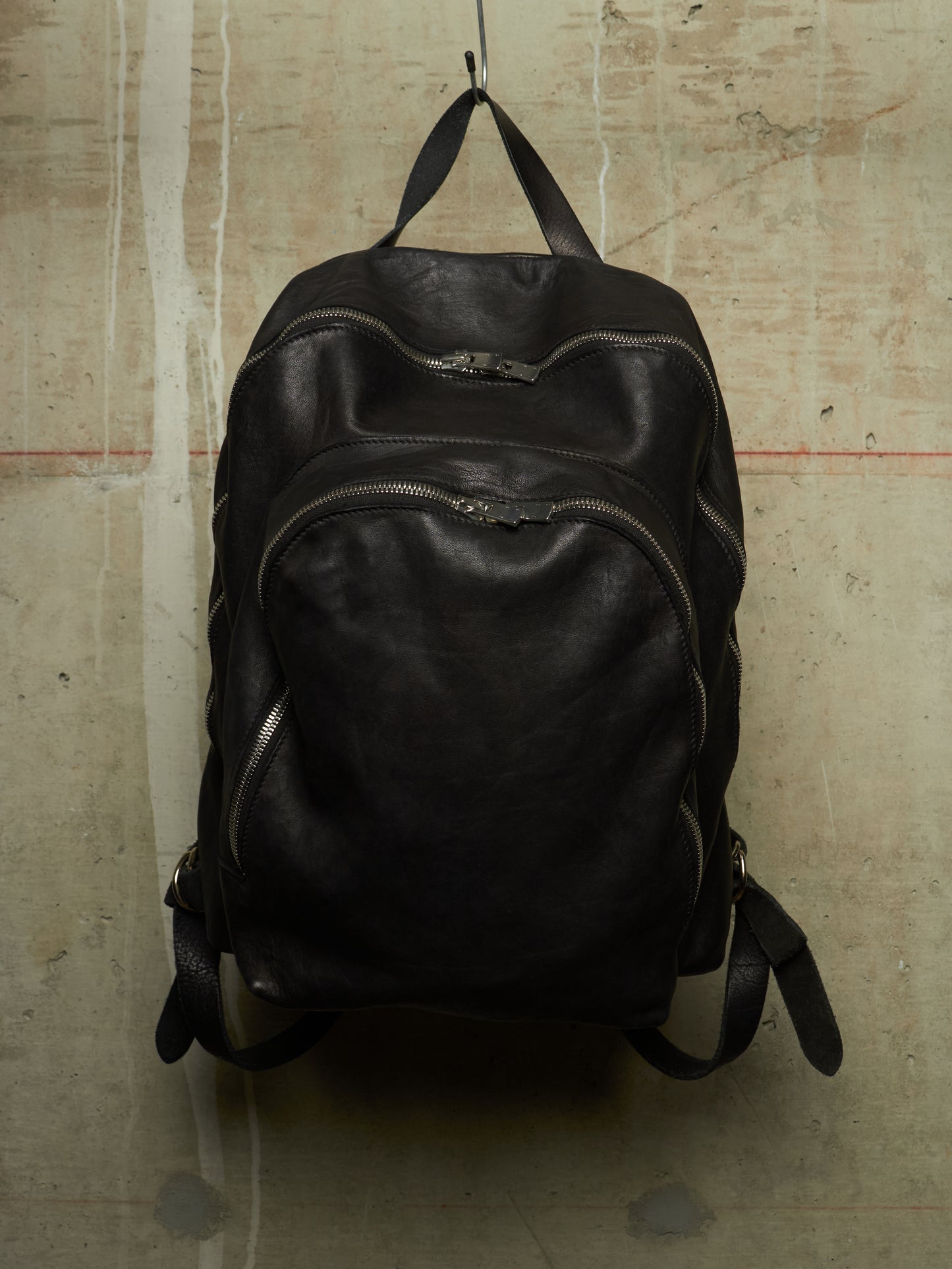 GUIDI 'DBP06' Black Full-grain Horse Leather 2 Zip Backpack