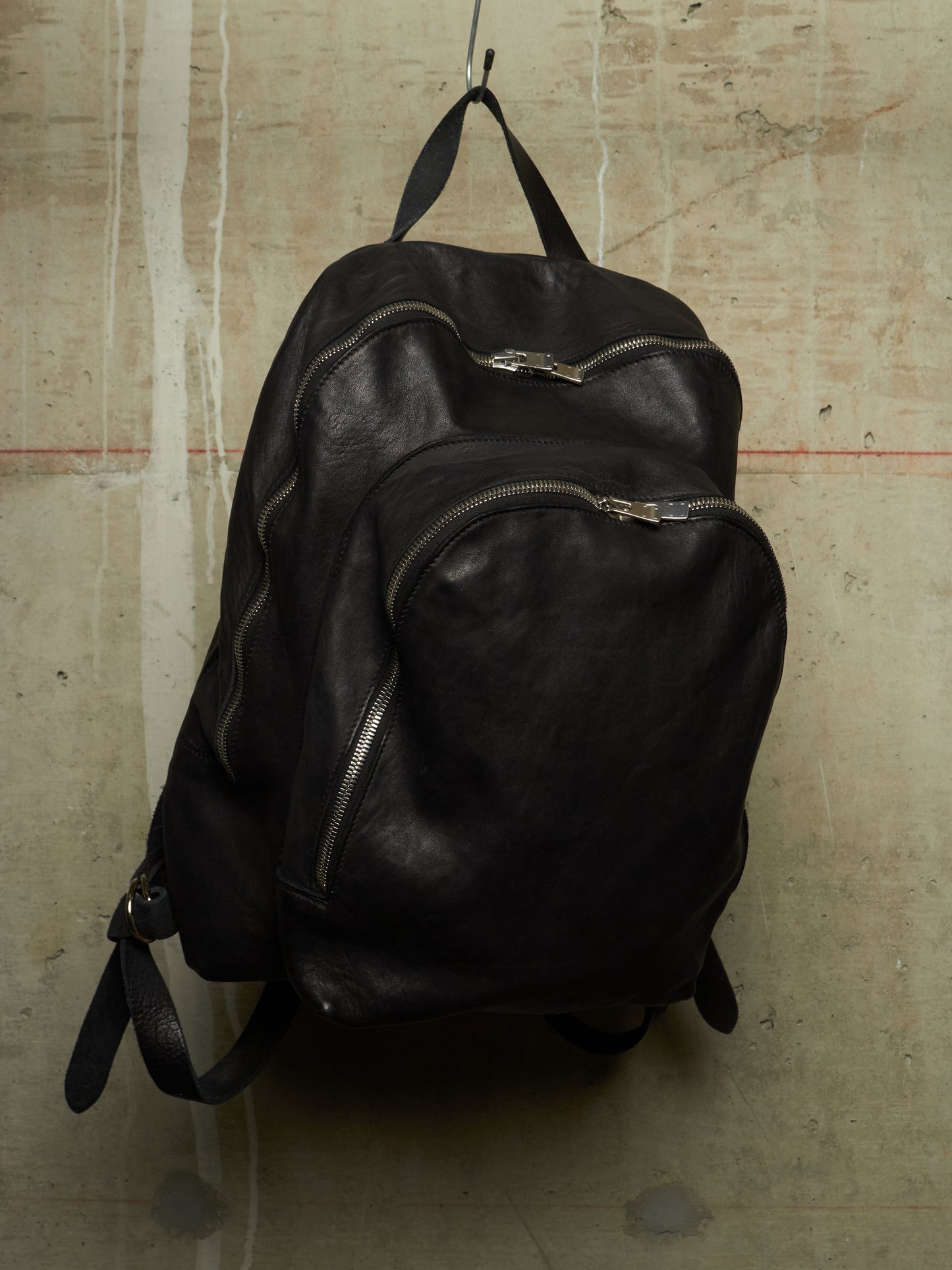 GUIDI 'DBP06' Black Full-grain Horse Leather 2 Zip Backpack